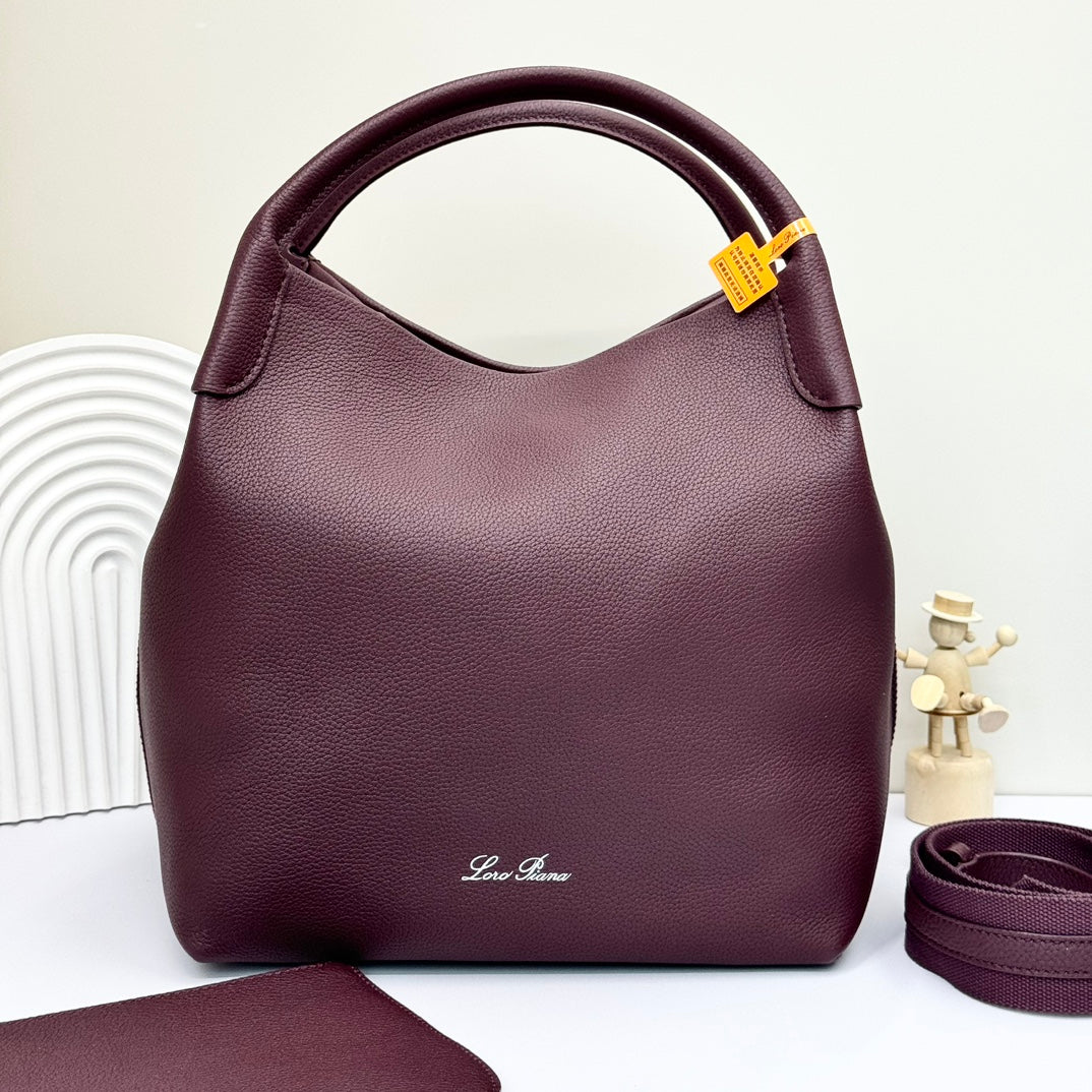 LuxluxHouse Best Quality Bags Loro Piana Women