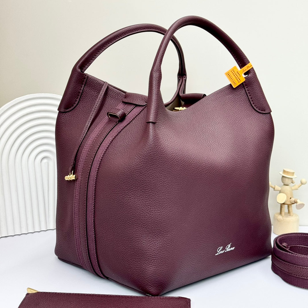 LuxluxHouse Best Quality Bags Loro Piana Women