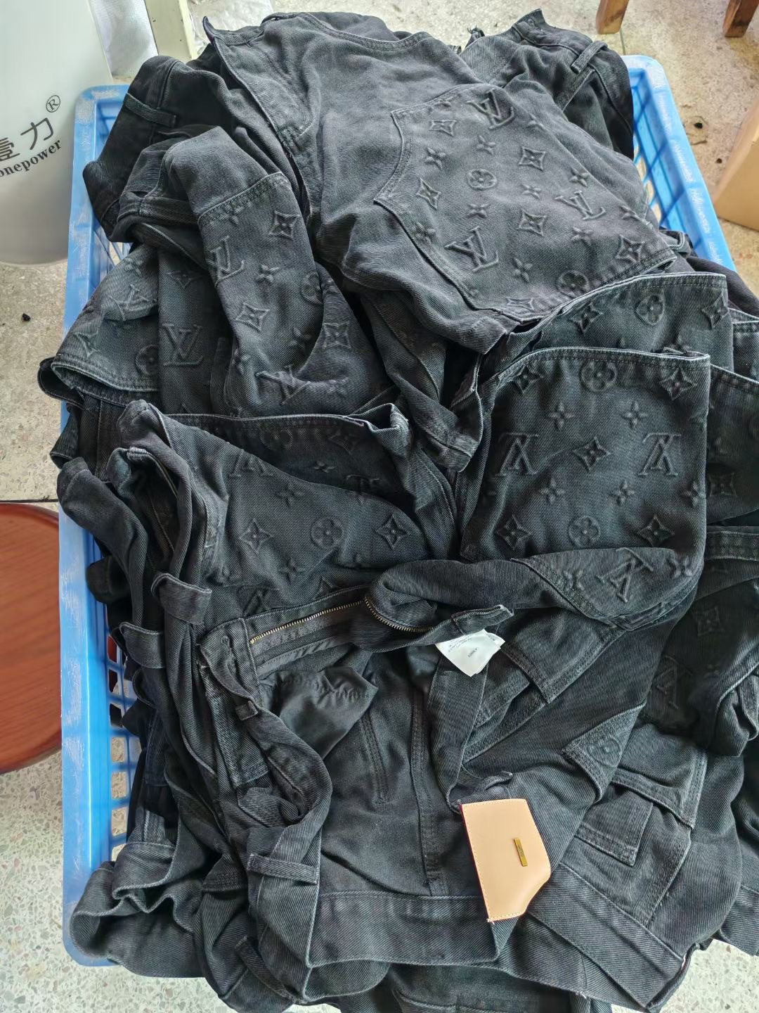 LuxluxHouse Best Quality Clothes Pants Louis Vuitton