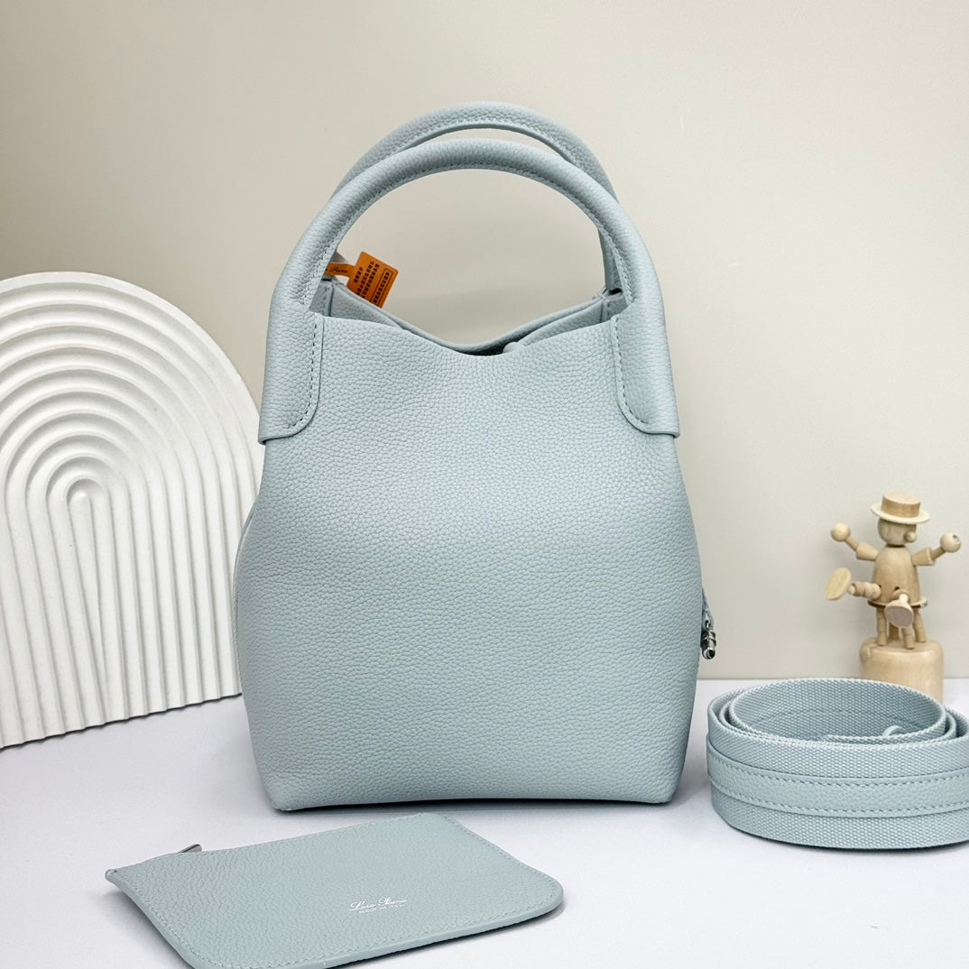 LuxluxHouse Best Quality Bags Loro Piana Women