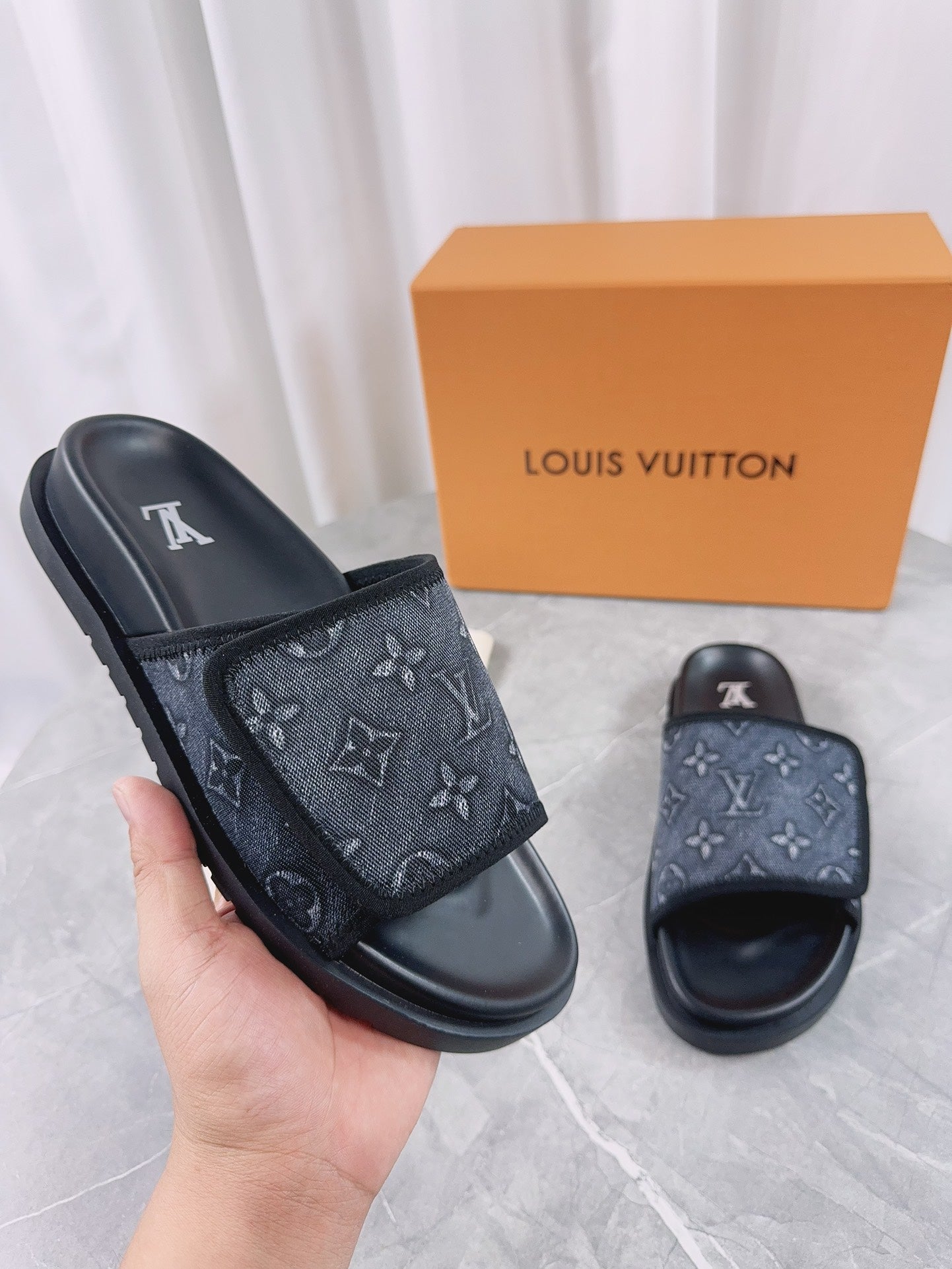 LuxluxHouse Best Quality Sandals Louis Vuitton