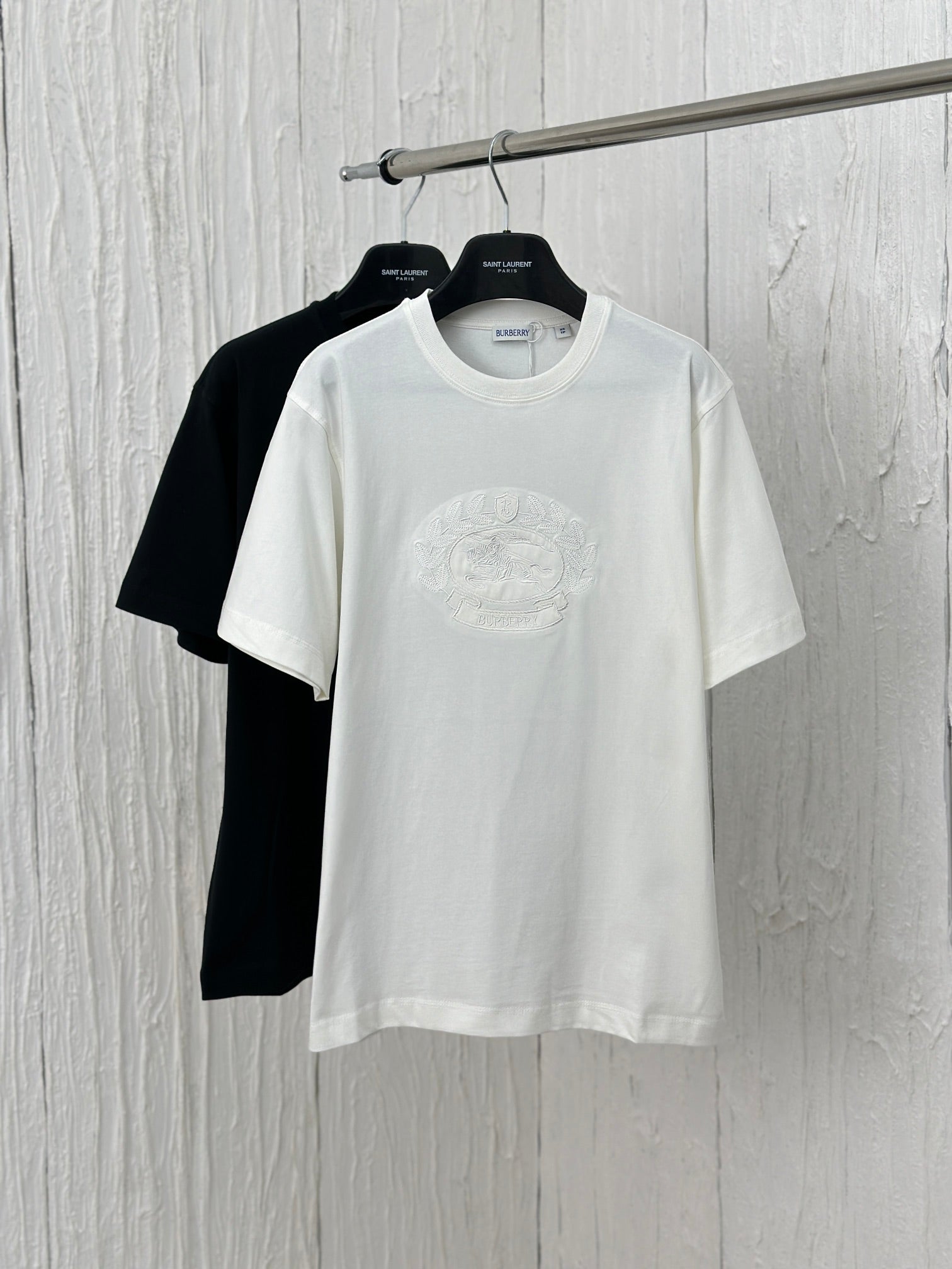 LuxluxHouse Burberry T-shirt NO.1