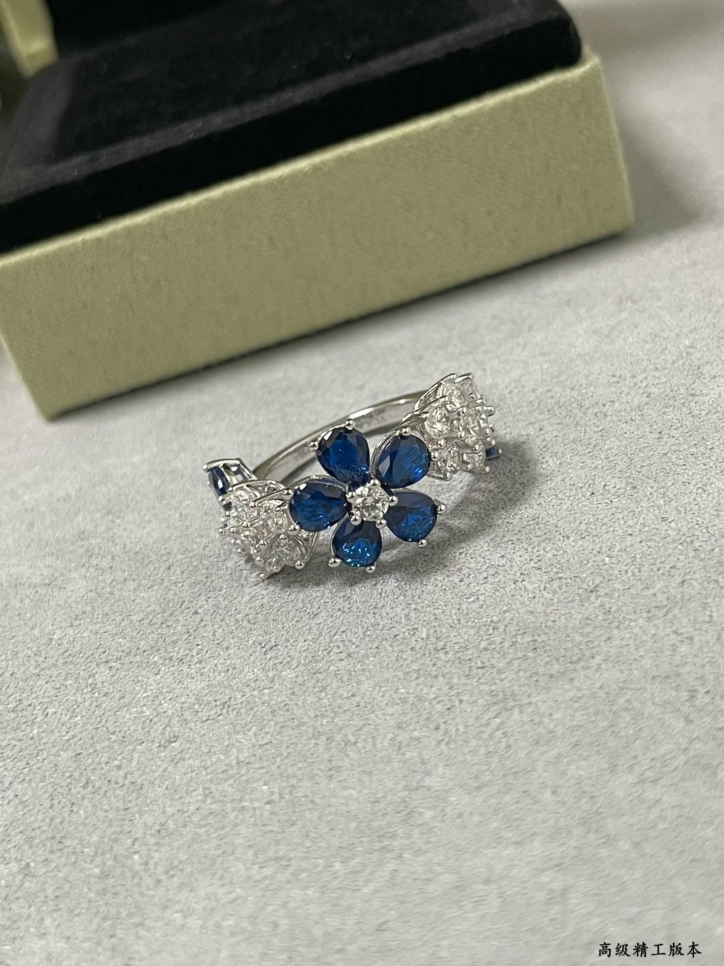 LuxluxHouse Best Quality Accessories Van Cleef & Arpels