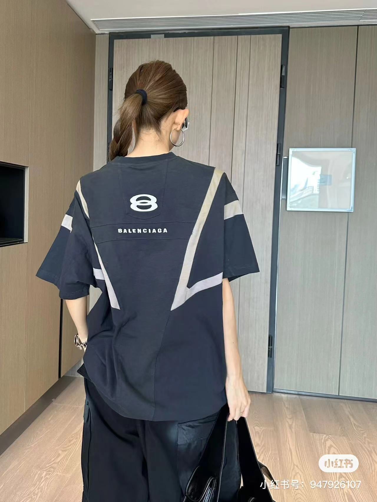 LuxluxHouse Best Quality Clothes Balenciaga T-shirt