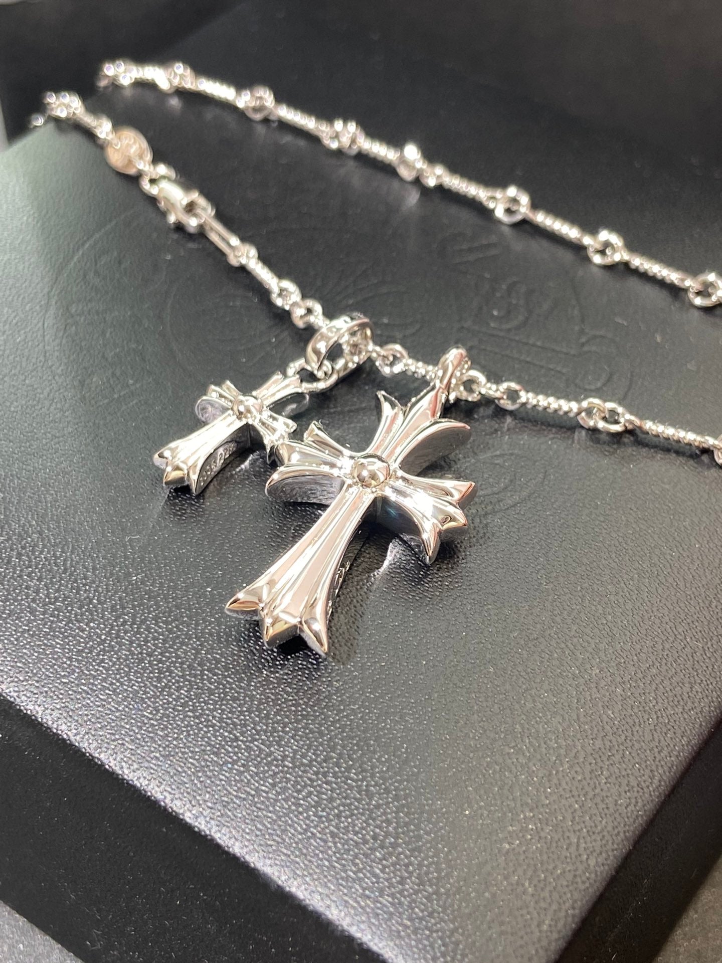 LuxluxHouse Best Quality Accessories Necklace Chrome Hearts