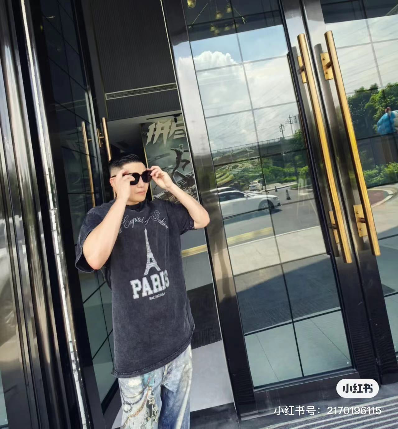 LuxluxHouse Best Quality Clothes Balenciaga T-shirt