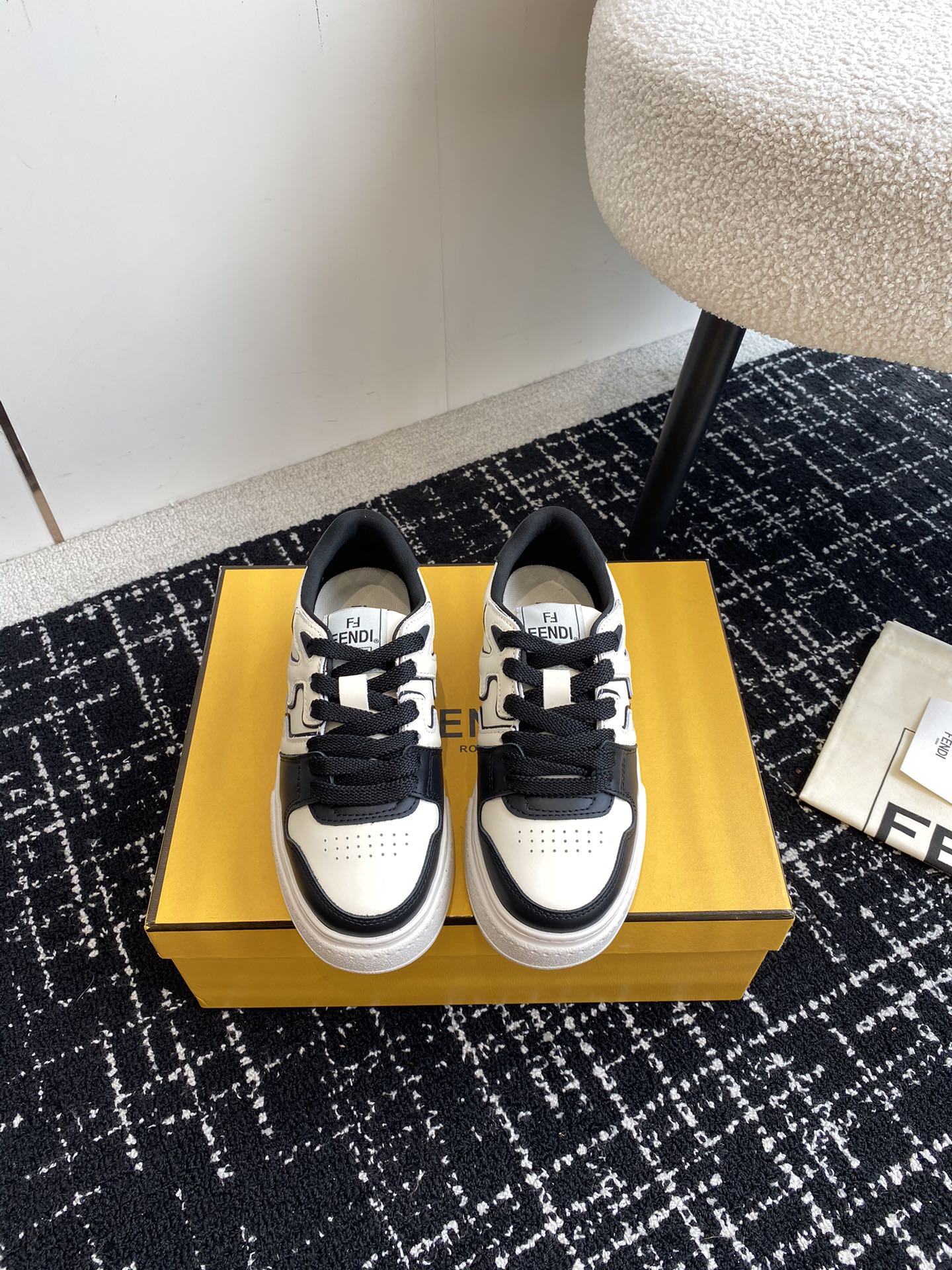 LuxluxHouse Best Quality Shoes Fendi