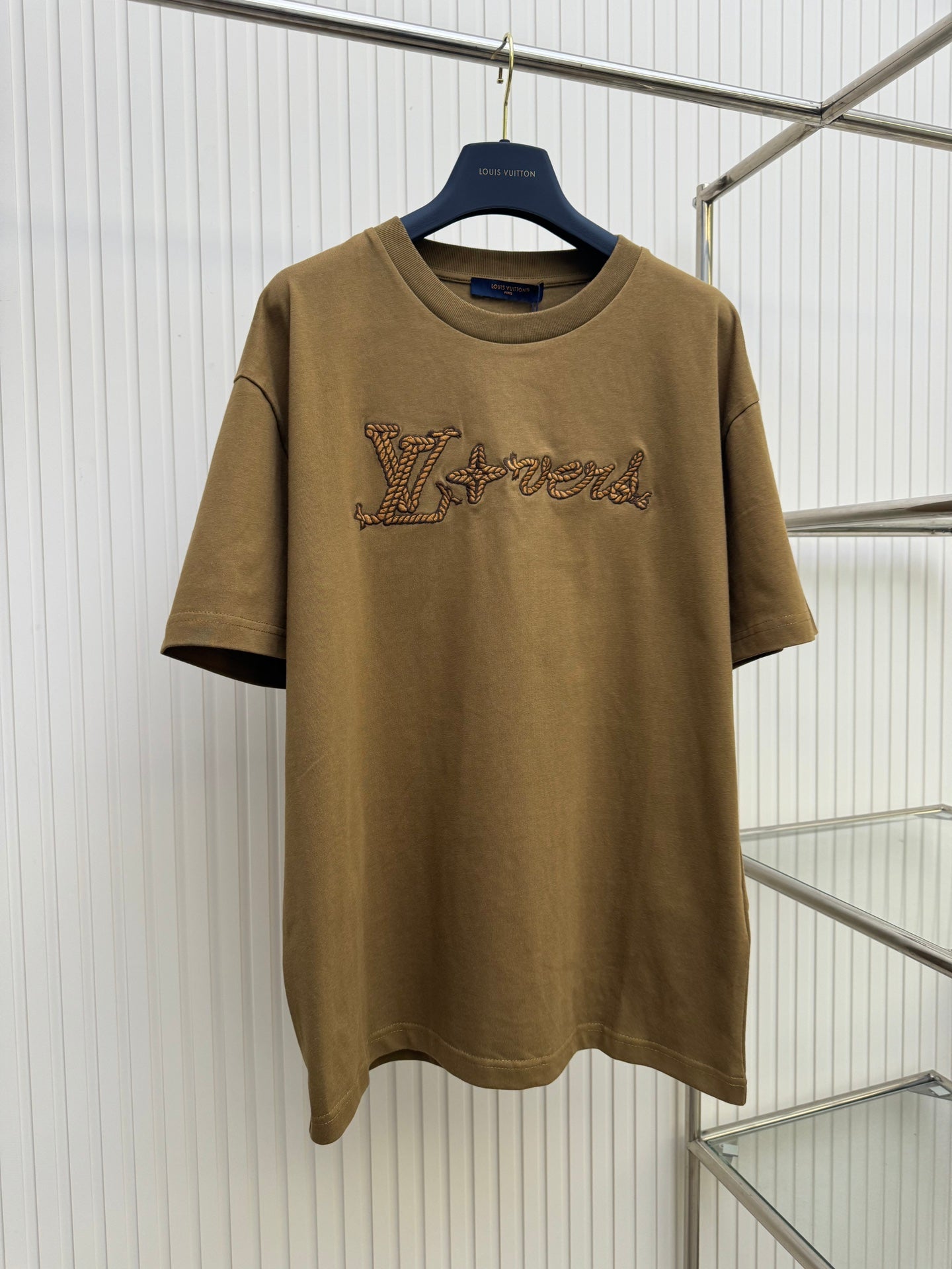 LuxluxHouse Louis Vuitton T-shirt NO.4