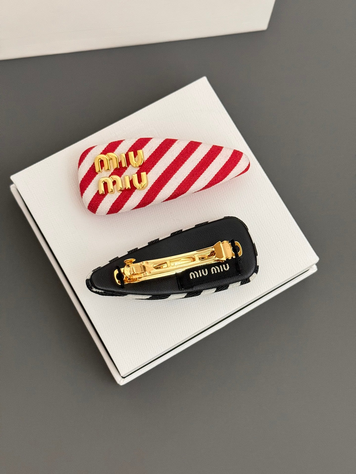 LuxluxHouse Best Quality Accessories Miu Miu