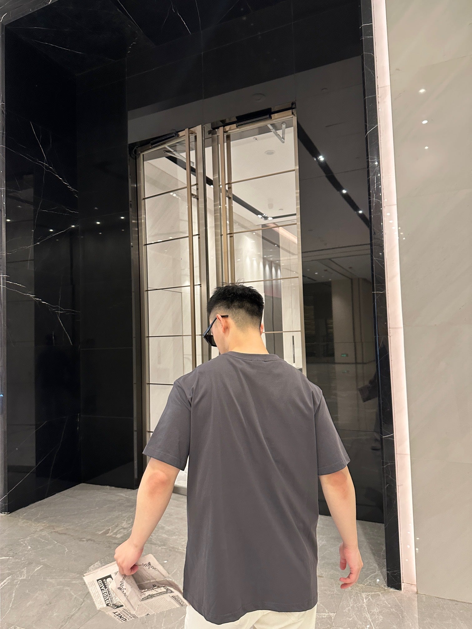 LuxluxHouse Best Quality Clothes Balenciaga T-shirt