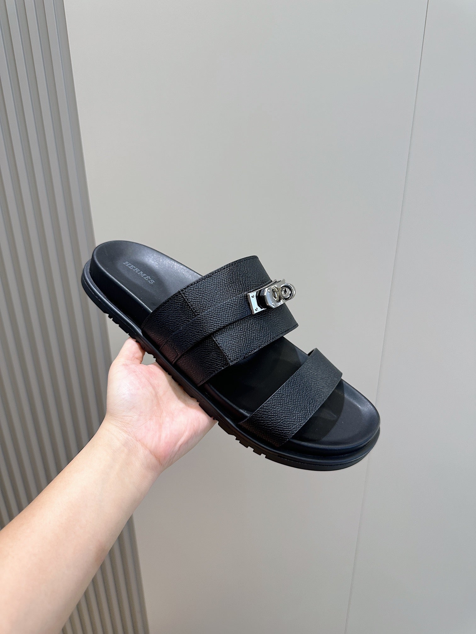 LuxluxHouse Best Quality Sandals Hermes