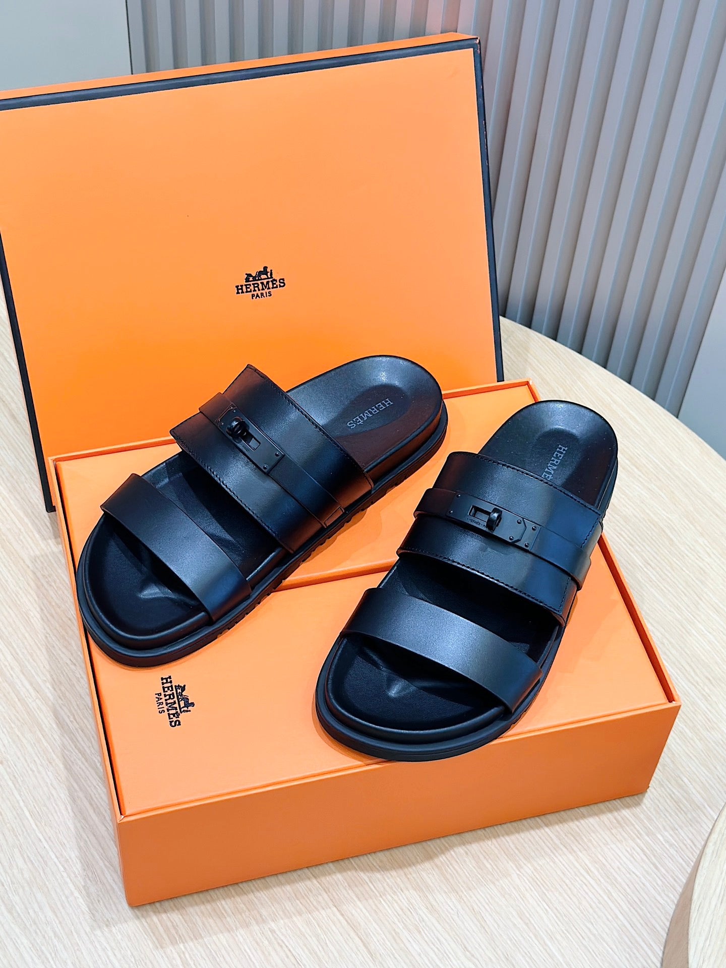 LuxluxHouse Best Quality Sandals Hermes