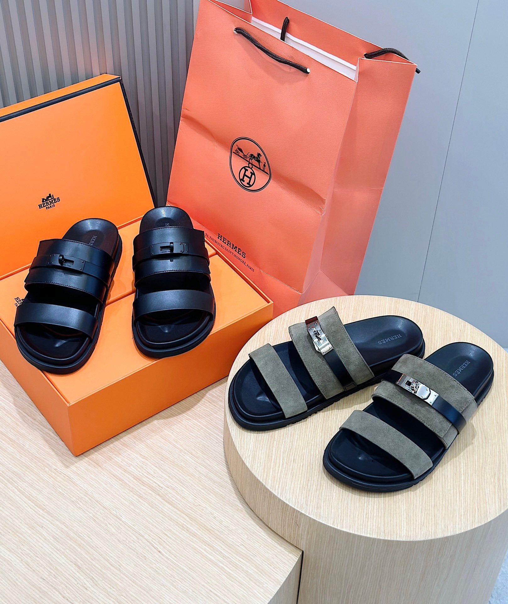 LuxluxHouse Best Quality Sandals Hermes