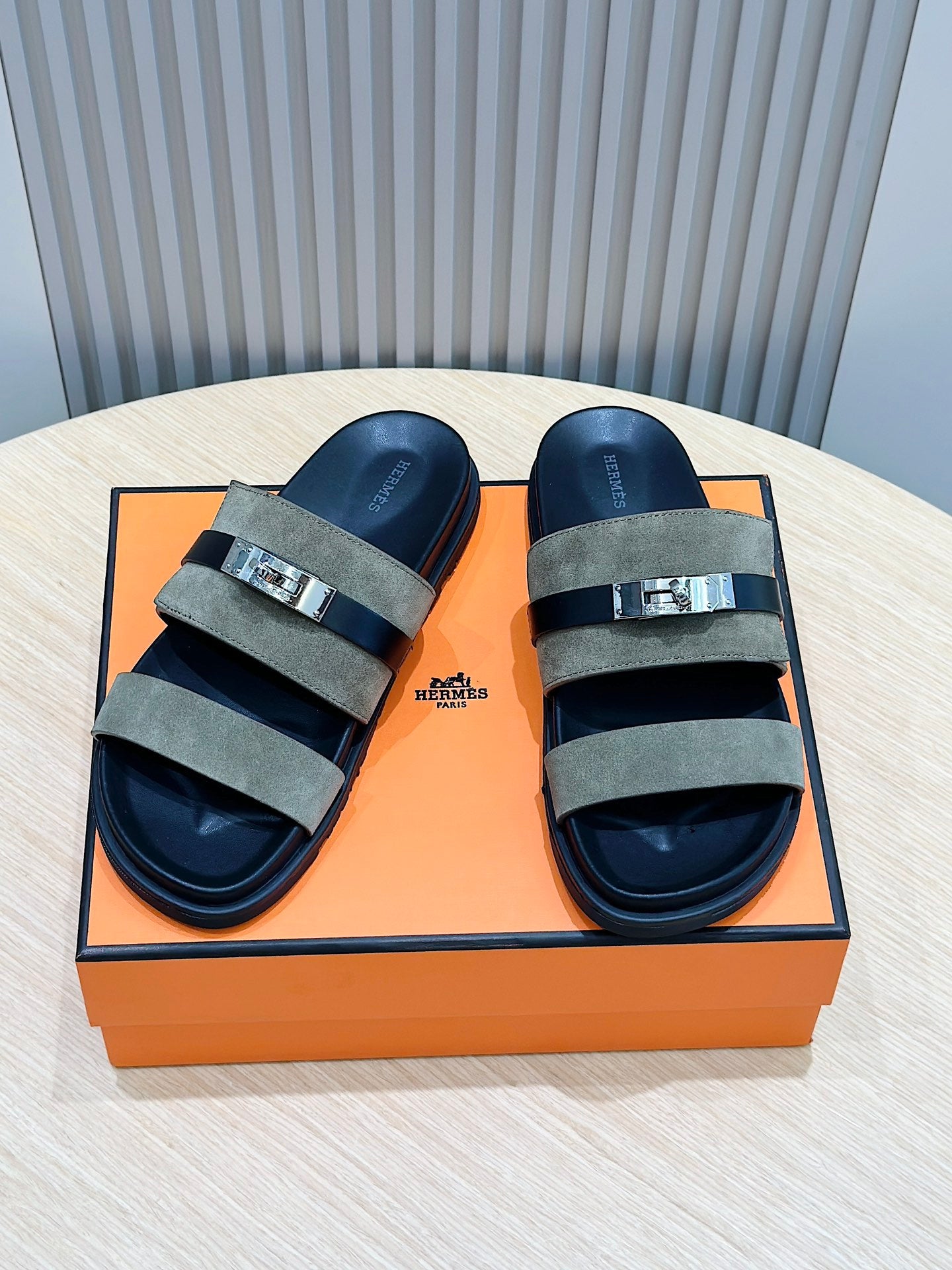 LuxluxHouse Best Quality Sandals Hermes