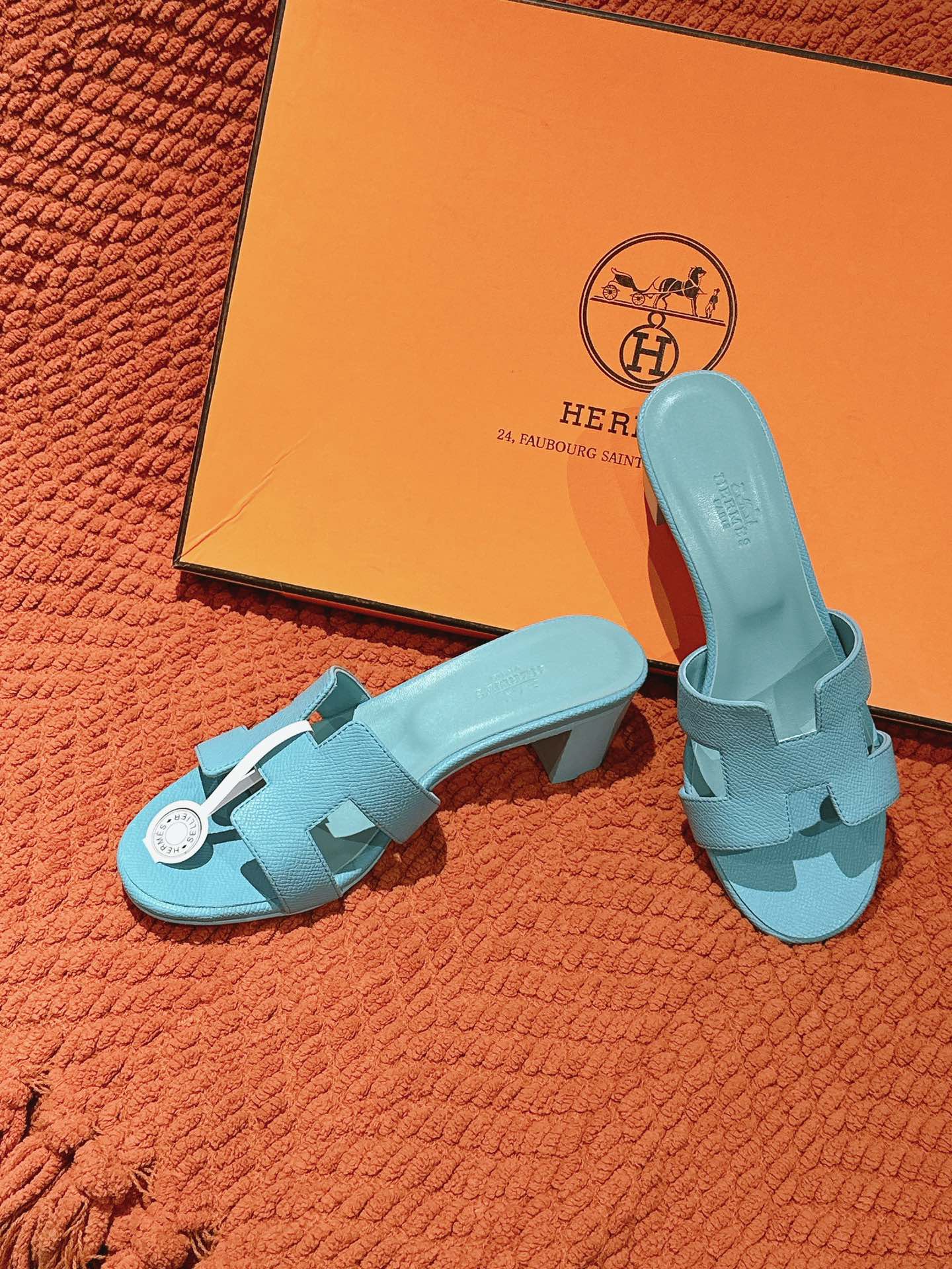 LuxluxHouse Best Quality Women Shoes Hermes