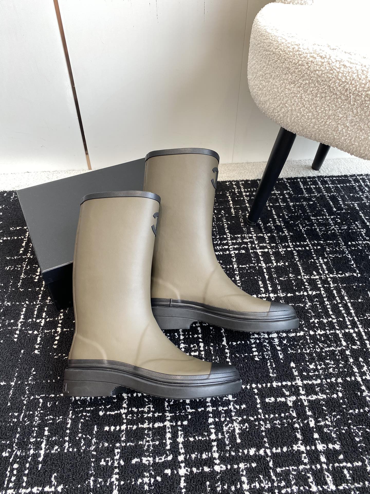 LuxluxHouse Best Quality Chanel Women Shoes