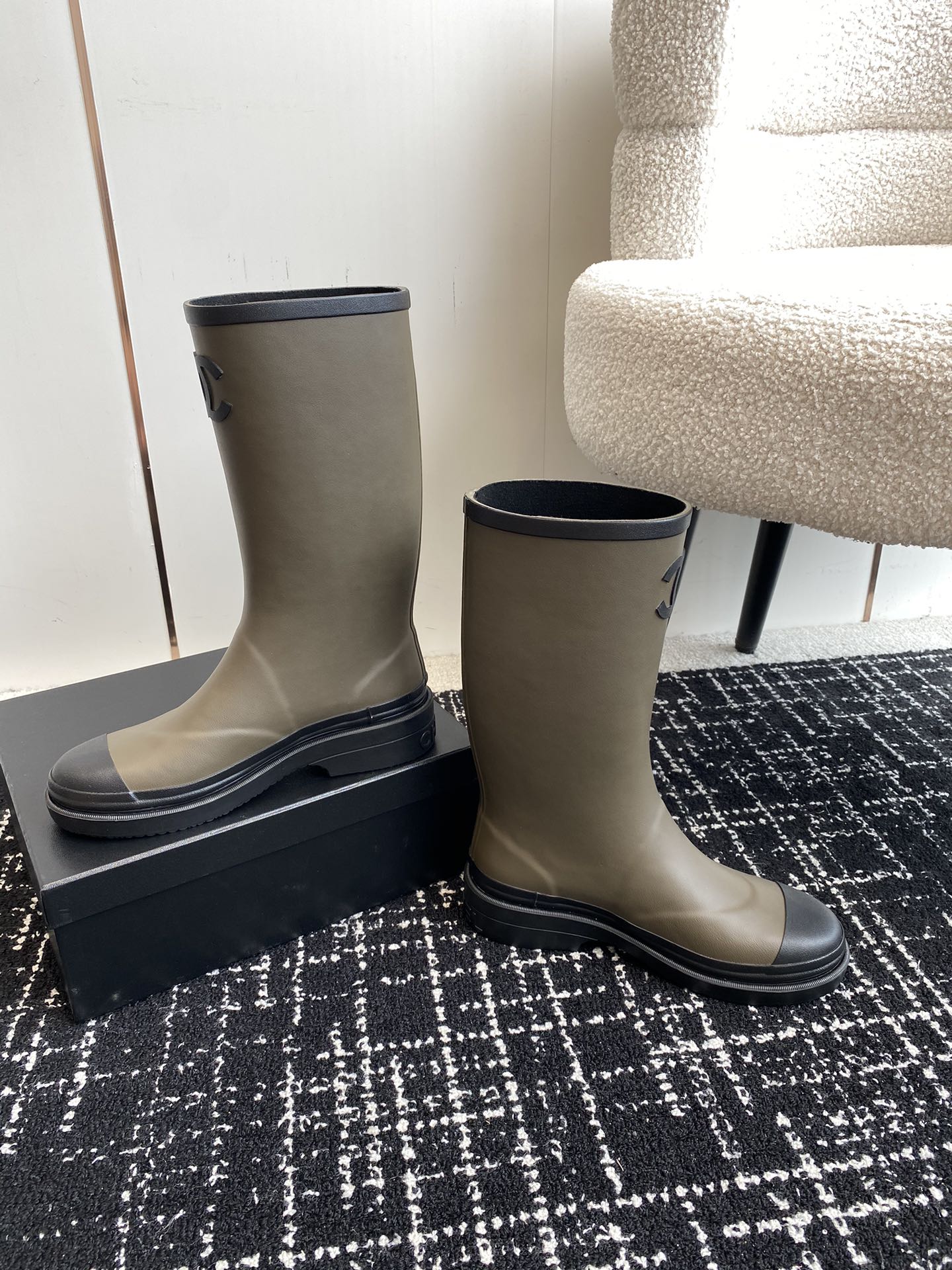 LuxluxHouse Best Quality Chanel Women Shoes