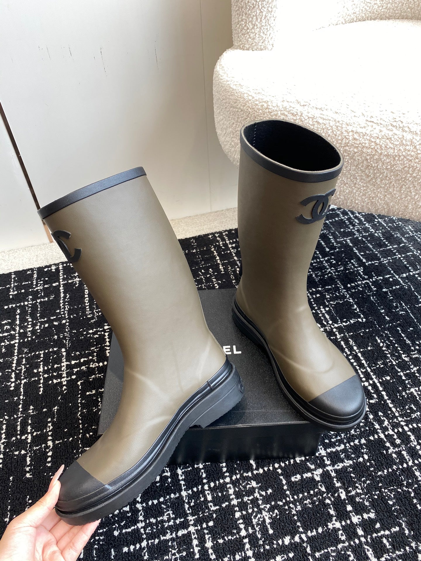 LuxluxHouse Best Quality Chanel Women Shoes