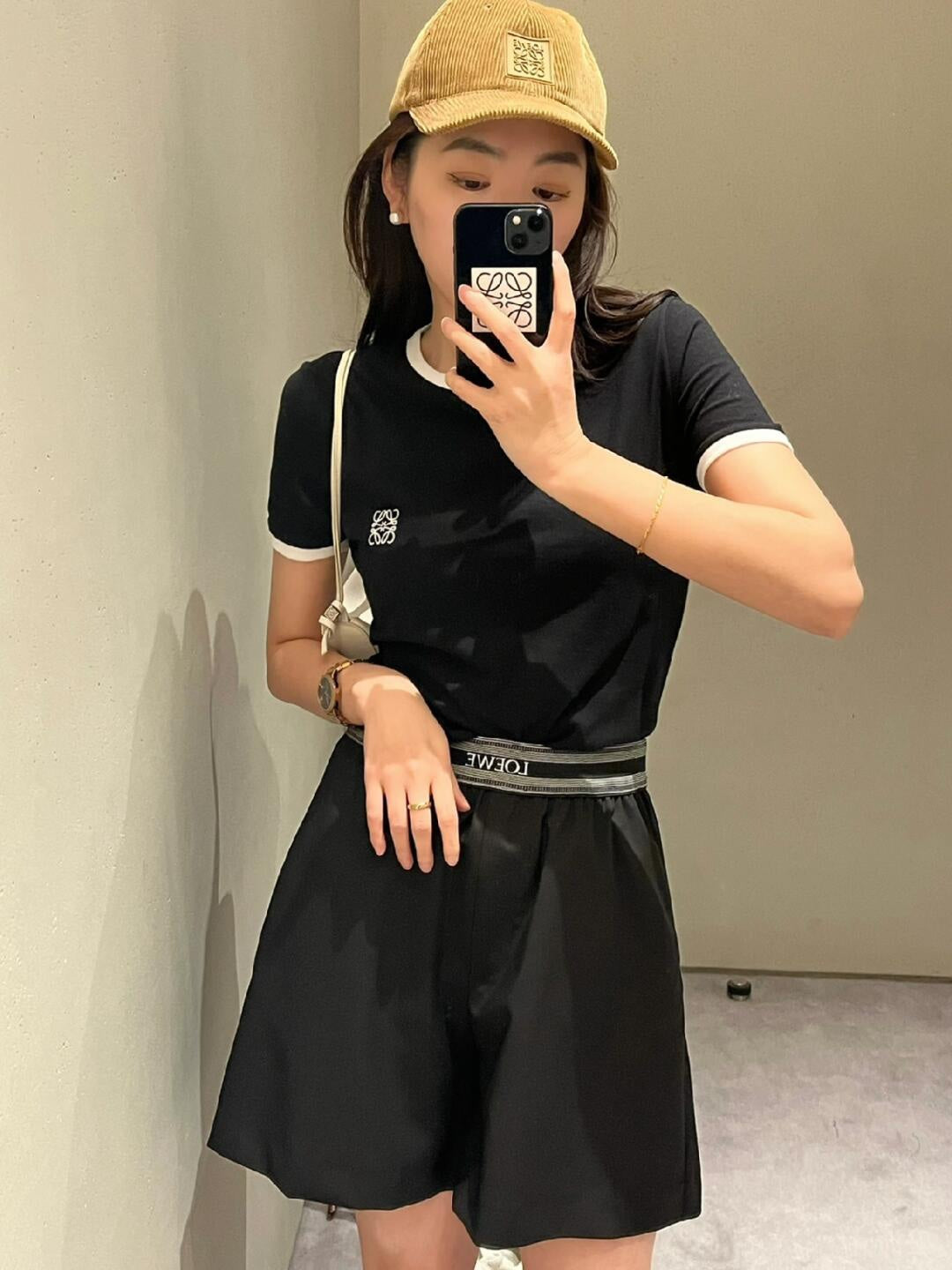 LuxluxHouse Best Quality Clothes T-shirt Loewe