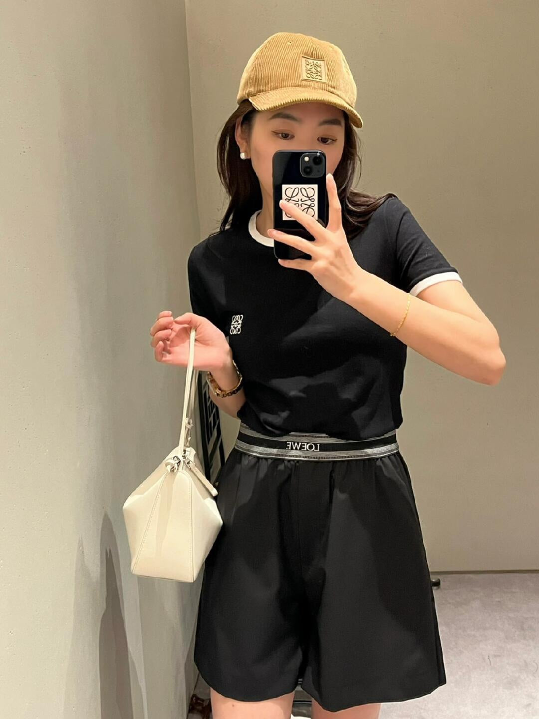 LuxluxHouse Best Quality Clothes T-shirt Loewe