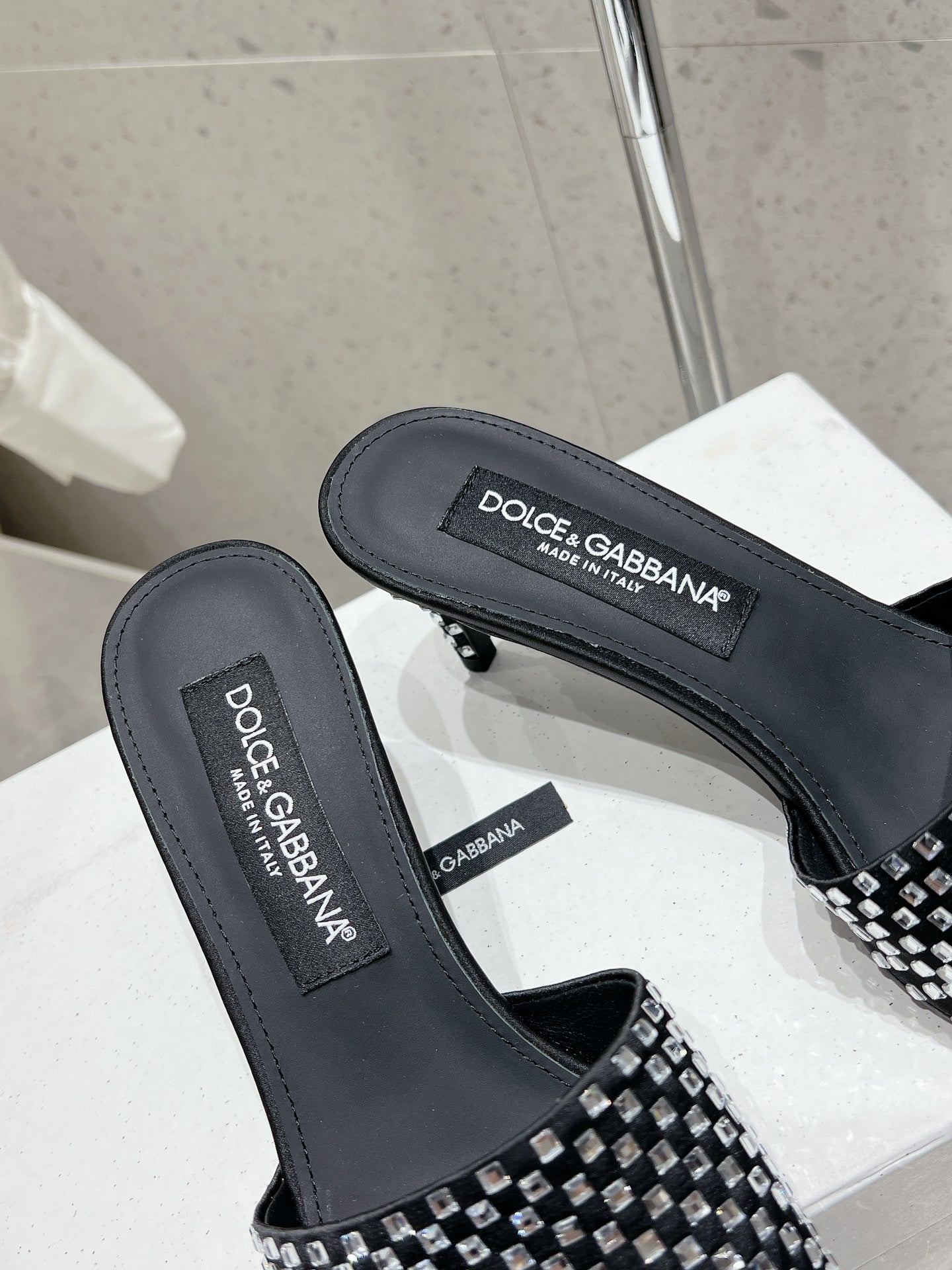 LuxluxHouse Best Quality Dolce & Gabbana Women Shoes