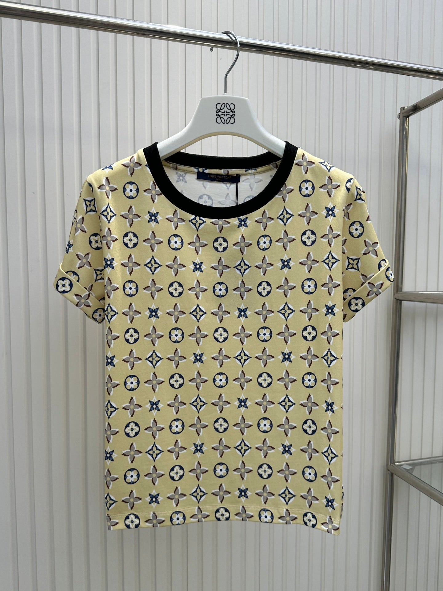 LuxluxHouse Louis Vuitton T-shirt NO.2