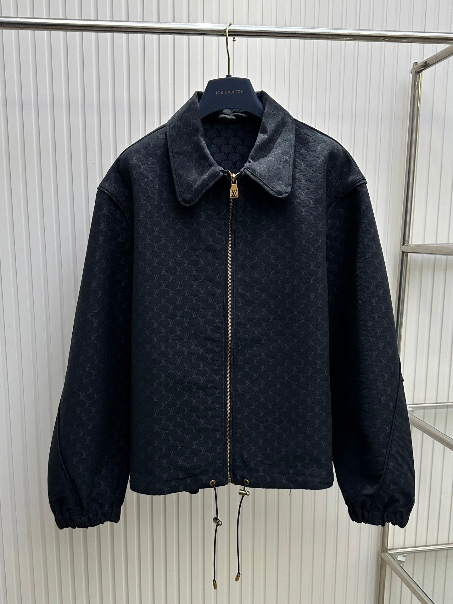 LuxluxHouse Louis Vuitton Coats & Jackets NO.2