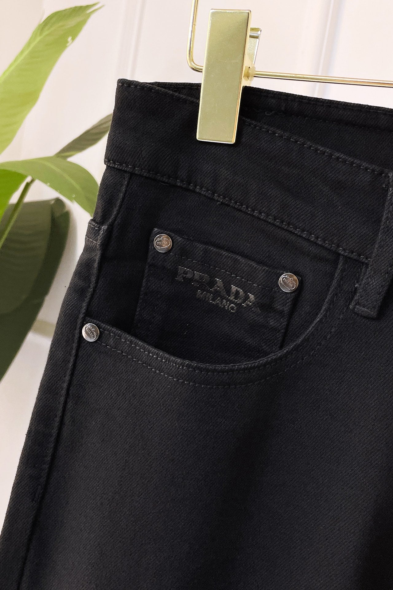 LuxluxHouse Best Quality Clothes Pants Prada