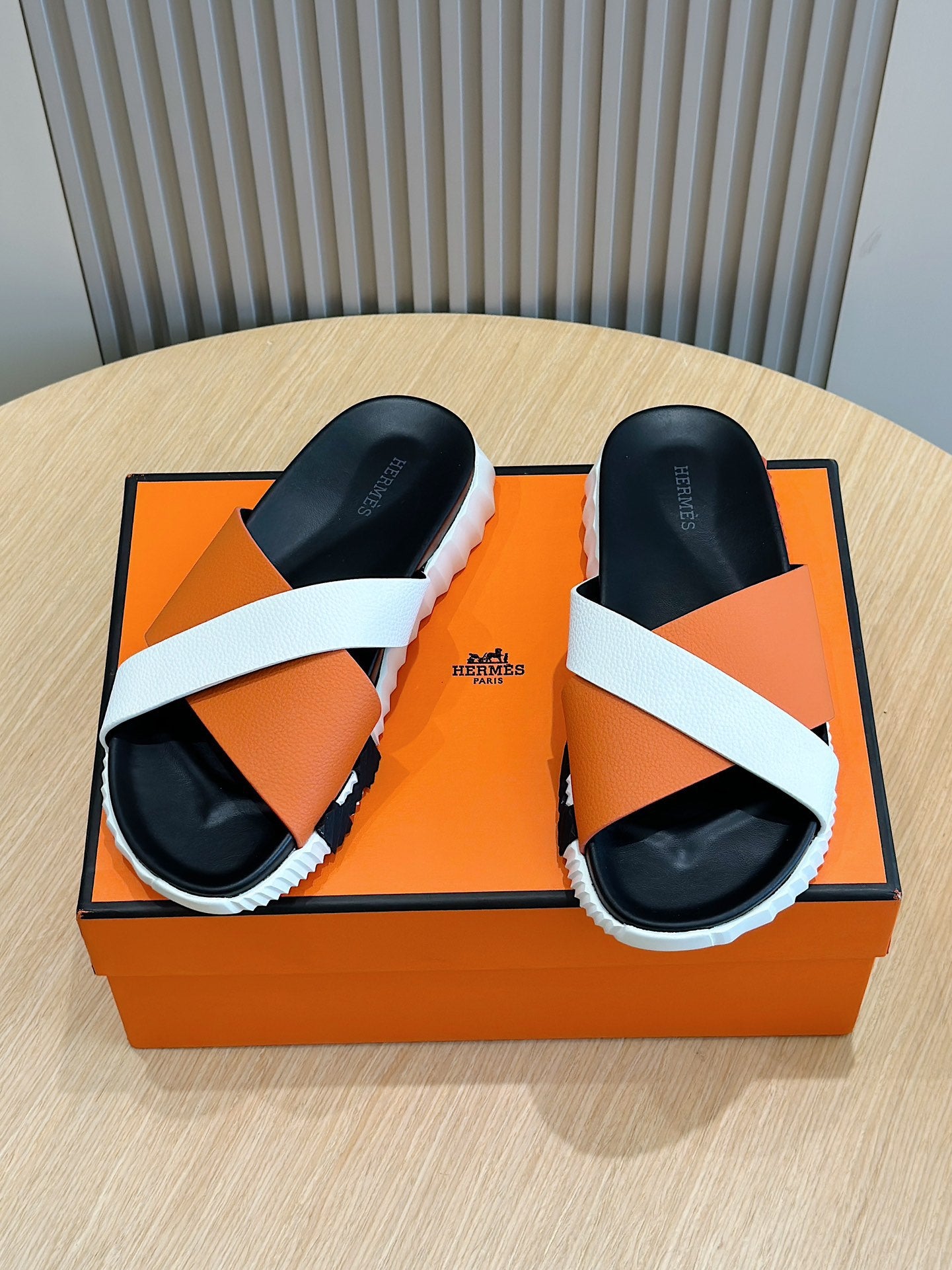 LuxluxHouse Best Quality Sandals Hermes