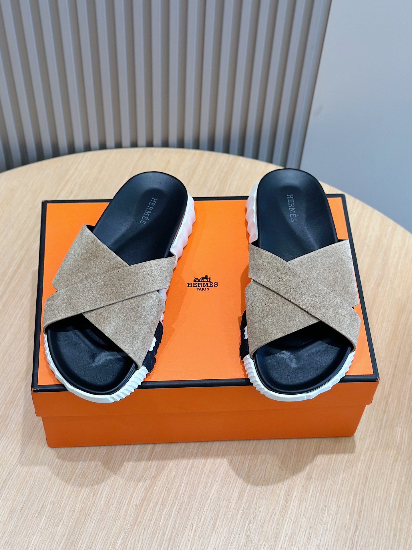 LuxluxHouse Best Quality Sandals Hermes
