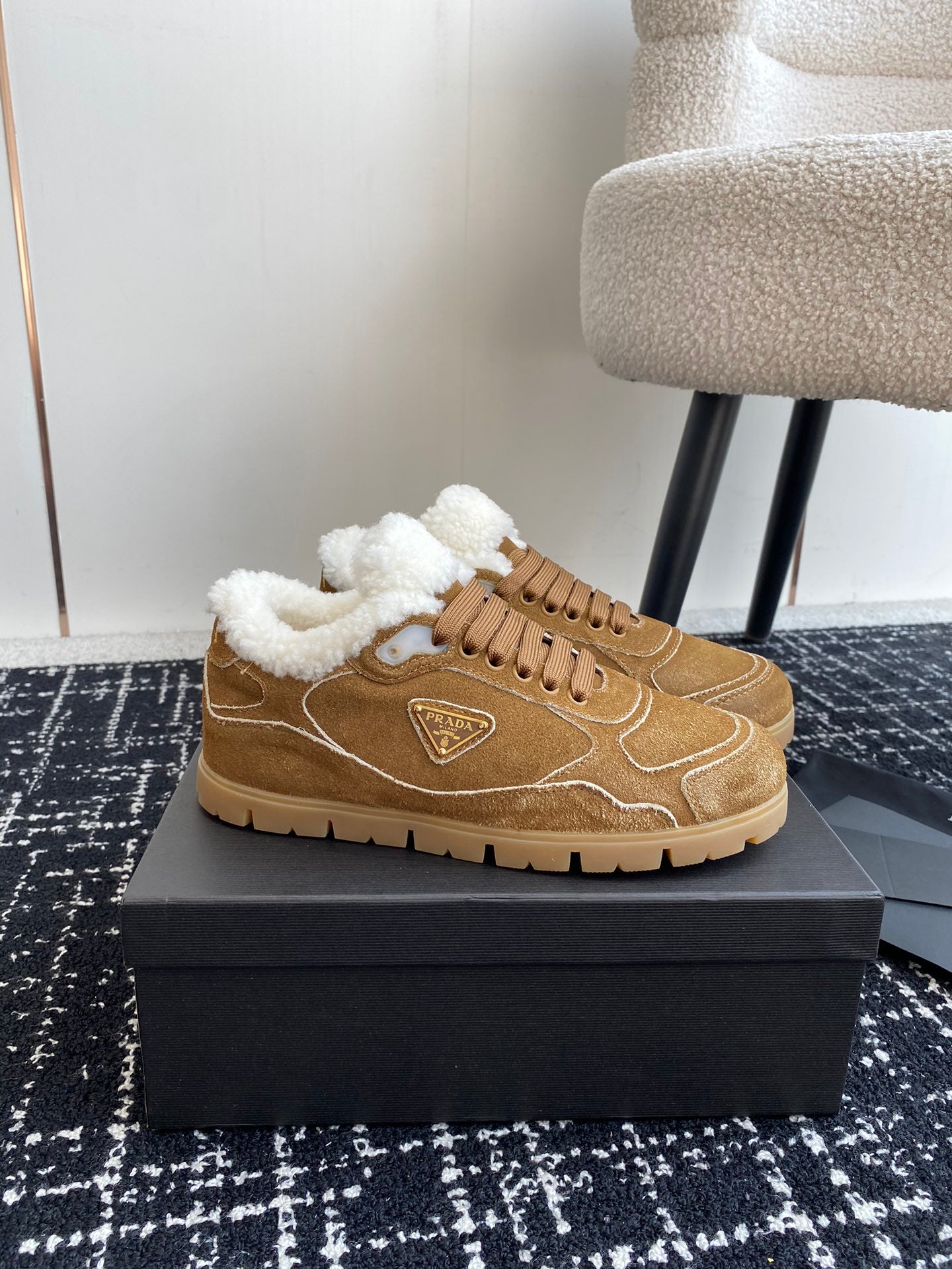 LuxluxHouse Best Quality Shoes Prada