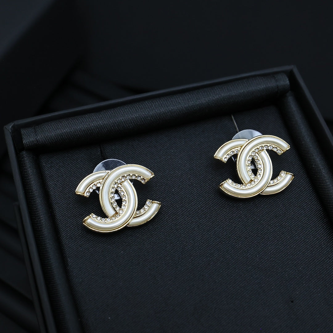 LuxluxHouse Best Quality Accessories Chanel Earrings