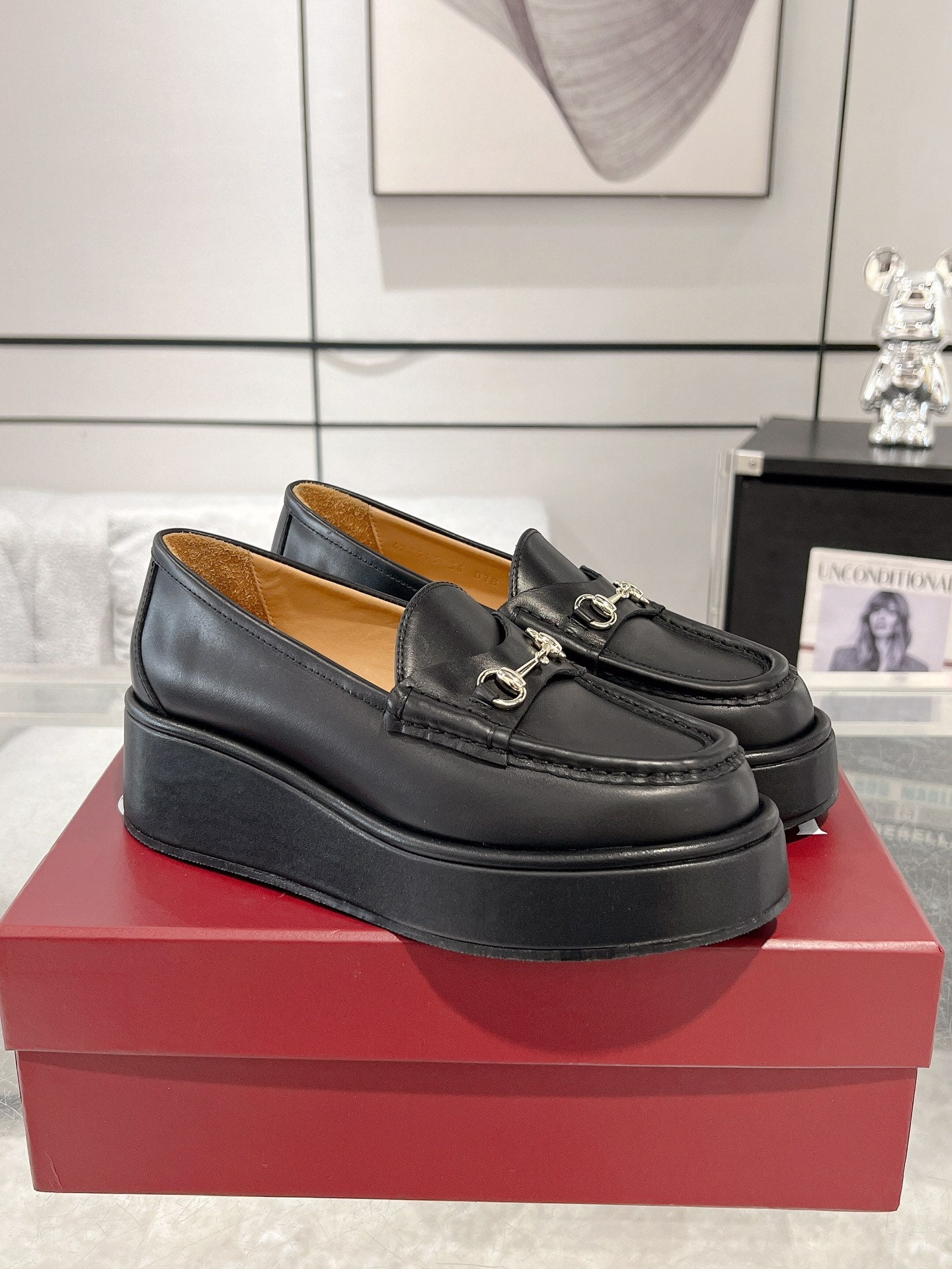 LuxluxHouse Best Quality Gucci Women Shoes