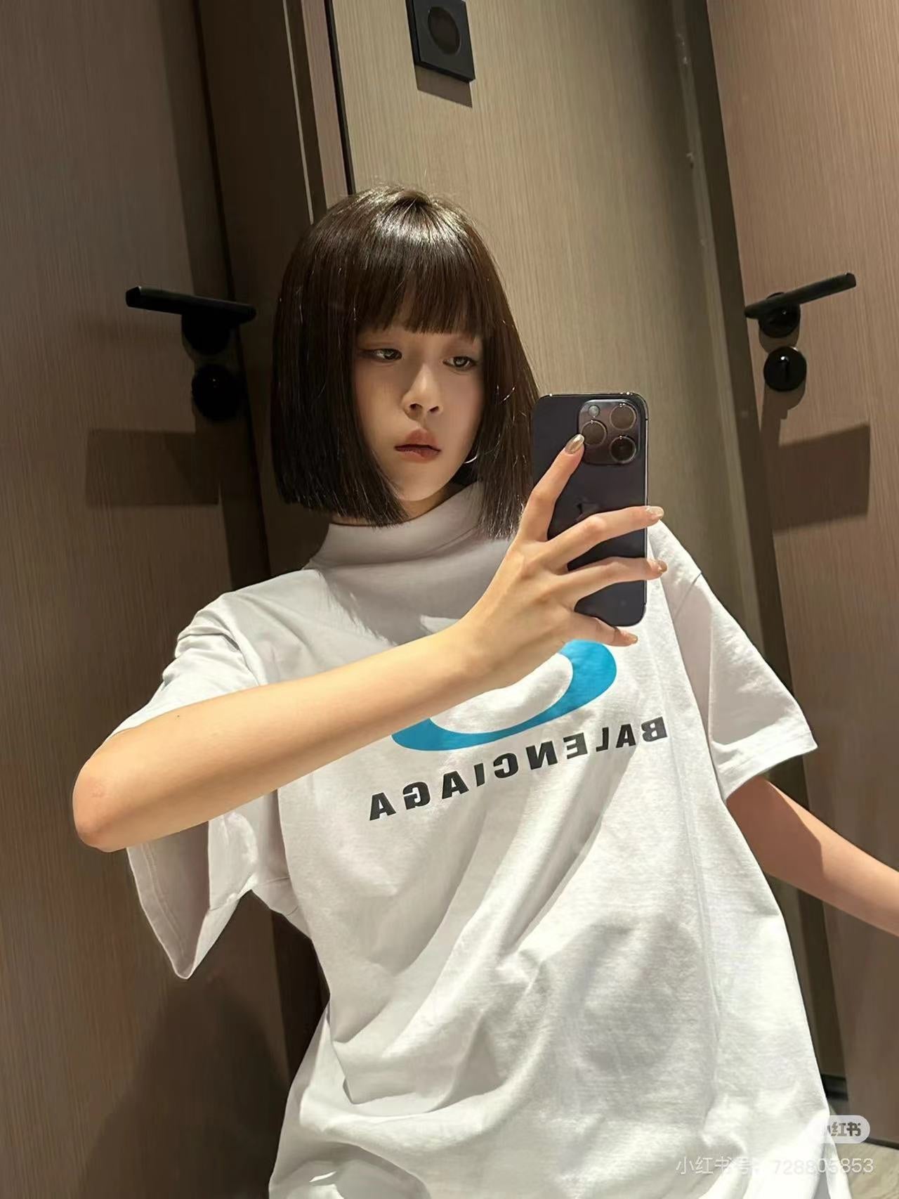 LuxluxHouse Best Quality Clothes Balenciaga T-shirt