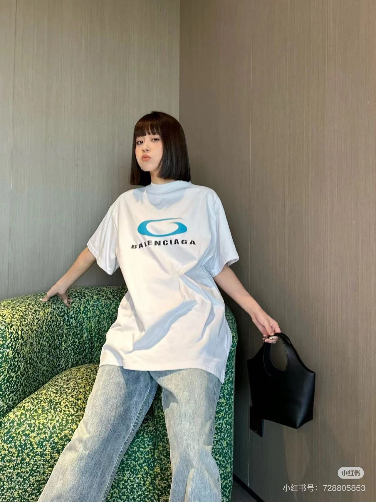 LuxluxHouse Best Quality Clothes Balenciaga T-shirt