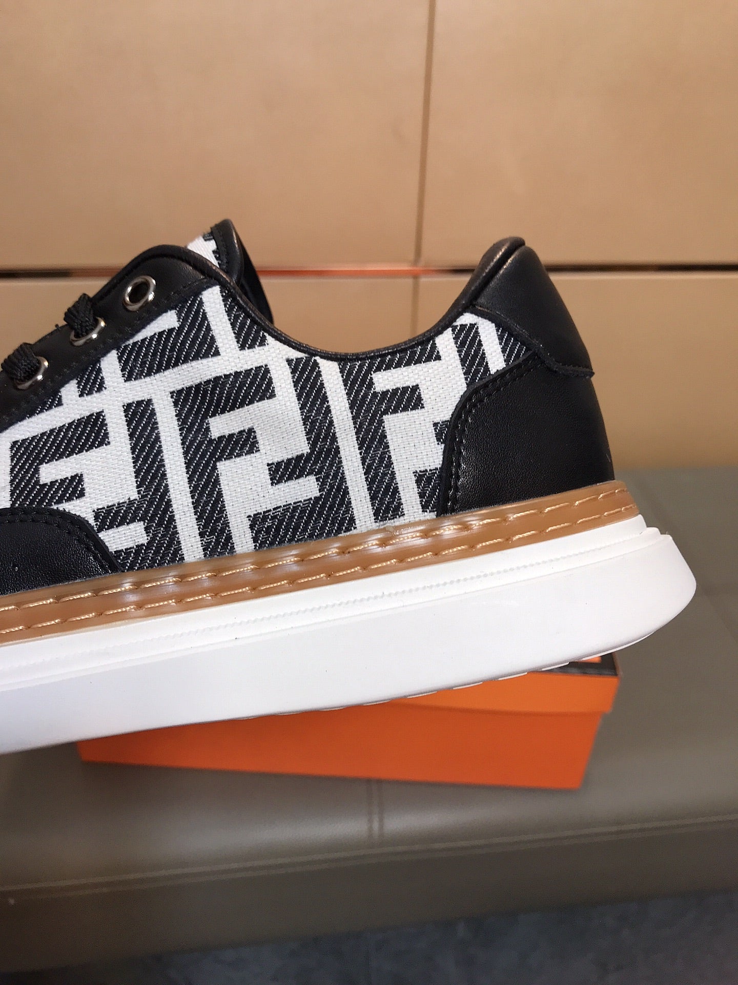 LuxluxHouse Best Quality Shoes Fendi