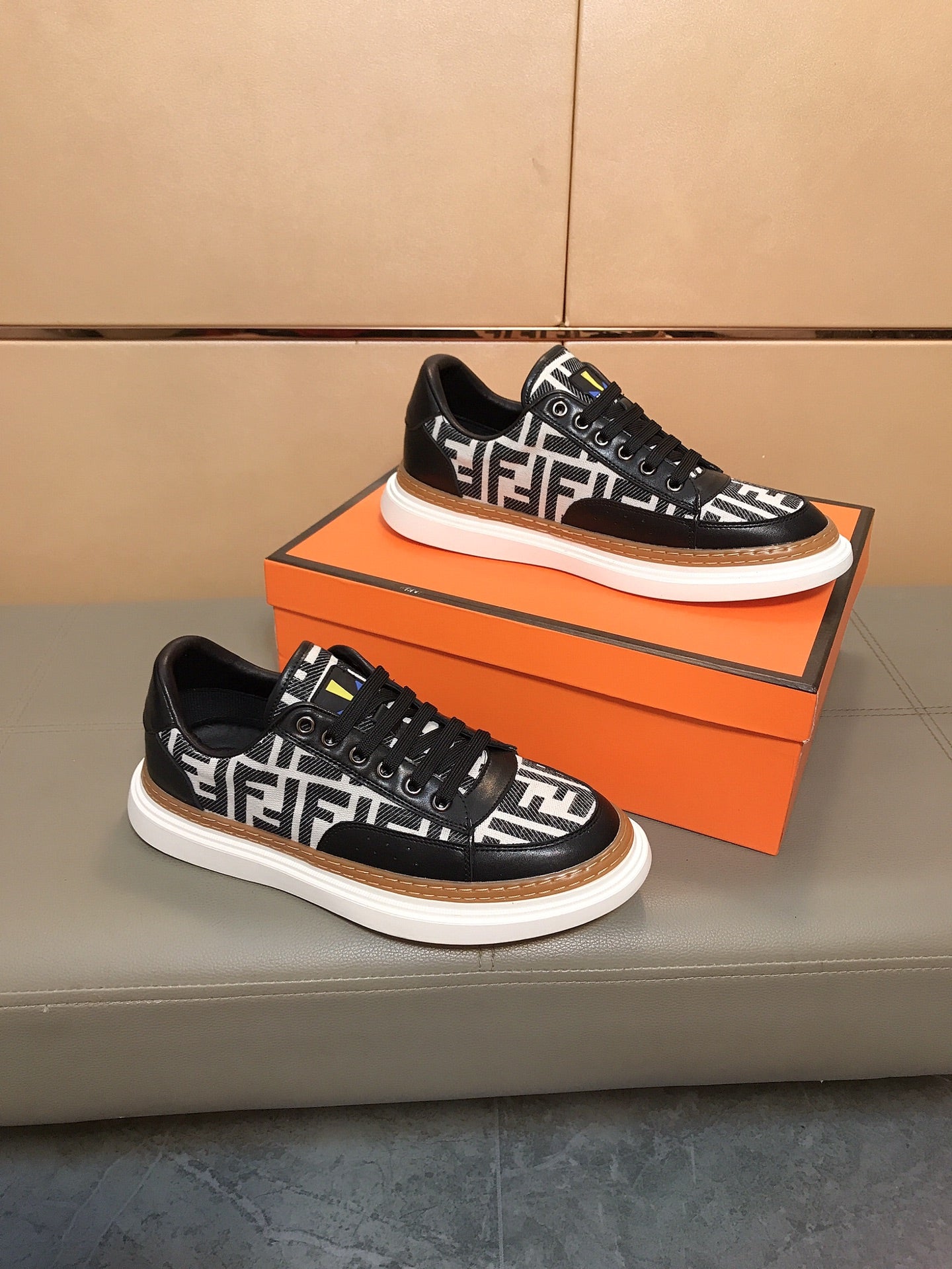 LuxluxHouse Best Quality Shoes Fendi