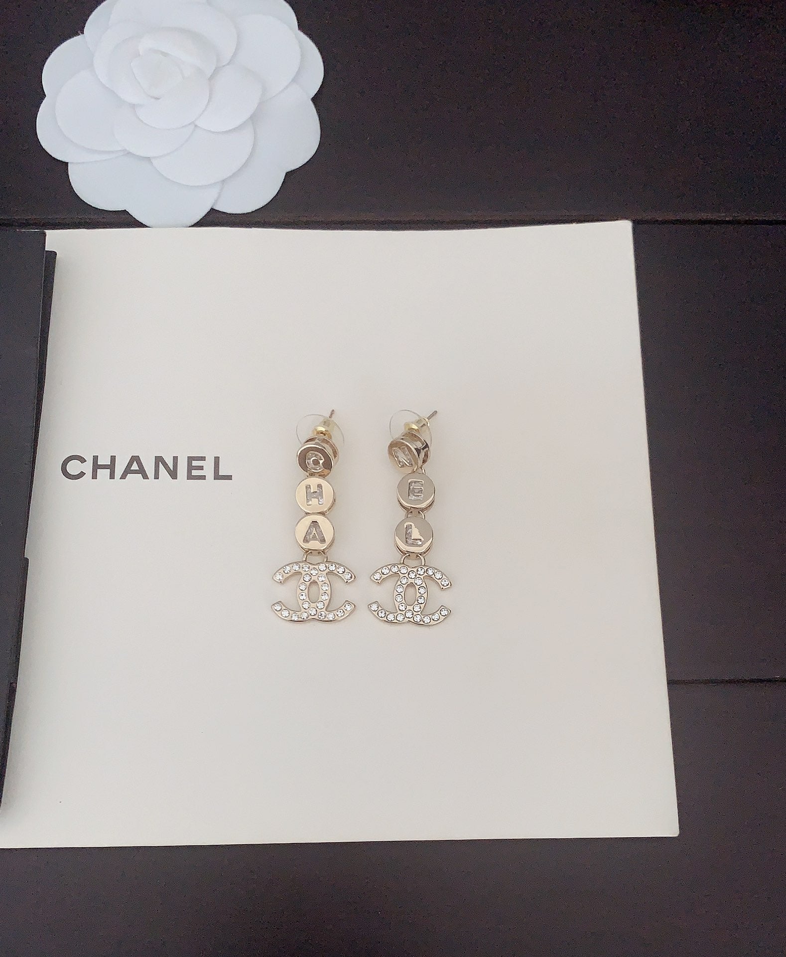 LuxluxHouse Best Quality Accessories Chanel Earrings
