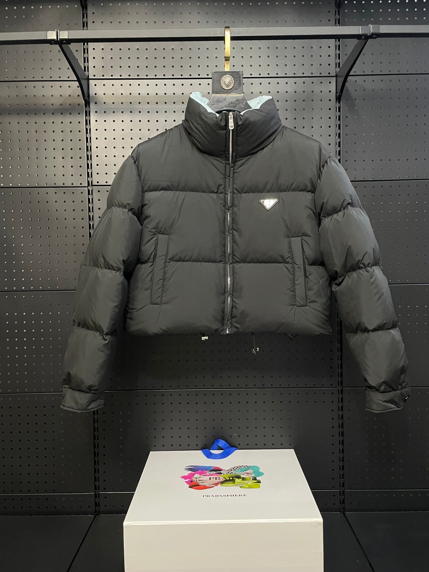 LuxluxHouse Prada Coats & Jackets NO.3