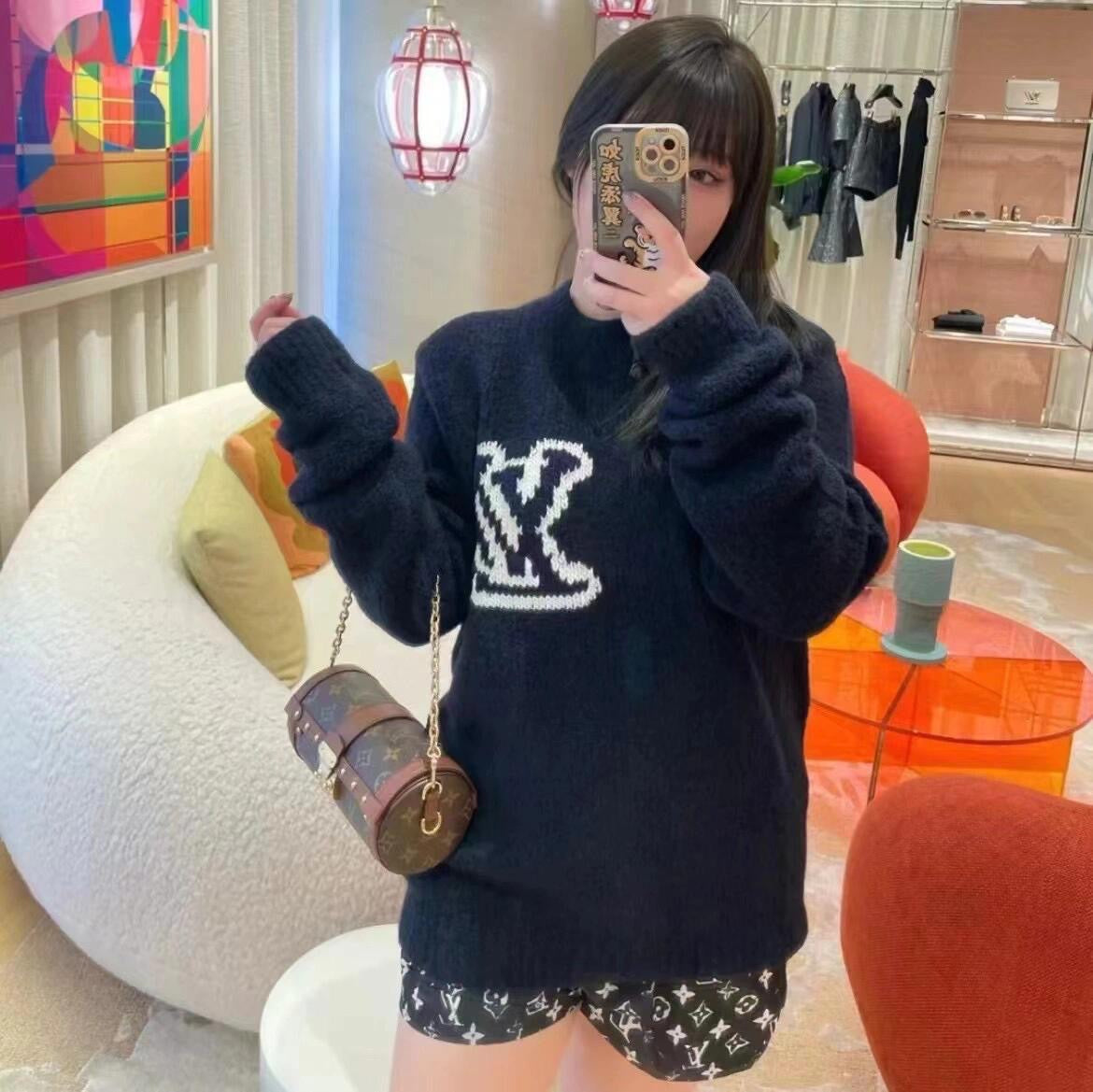 LuxluxHouse Best Quality Clothes Hoodie & Sweater Louis Vuitton
