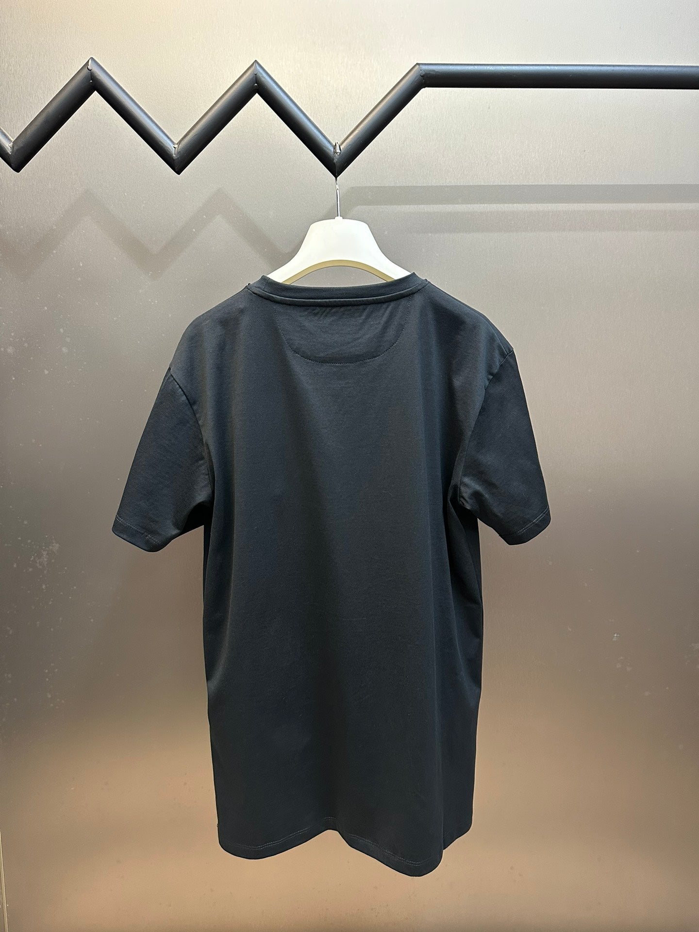 LuxluxHouse Fendi T-shirt NO.1