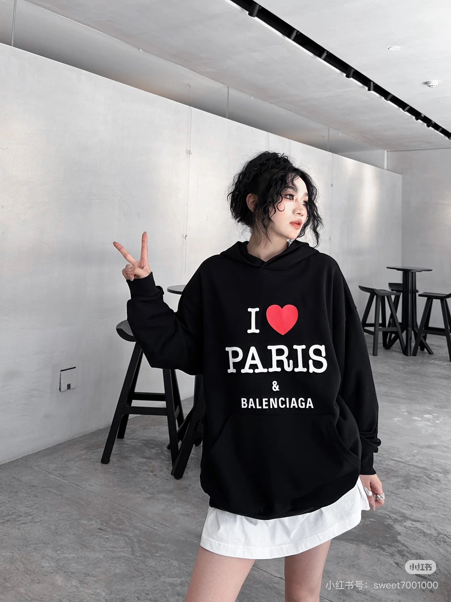 LuxluxHouse Best Quality Clothes Balenciaga Hoodie & Sweater