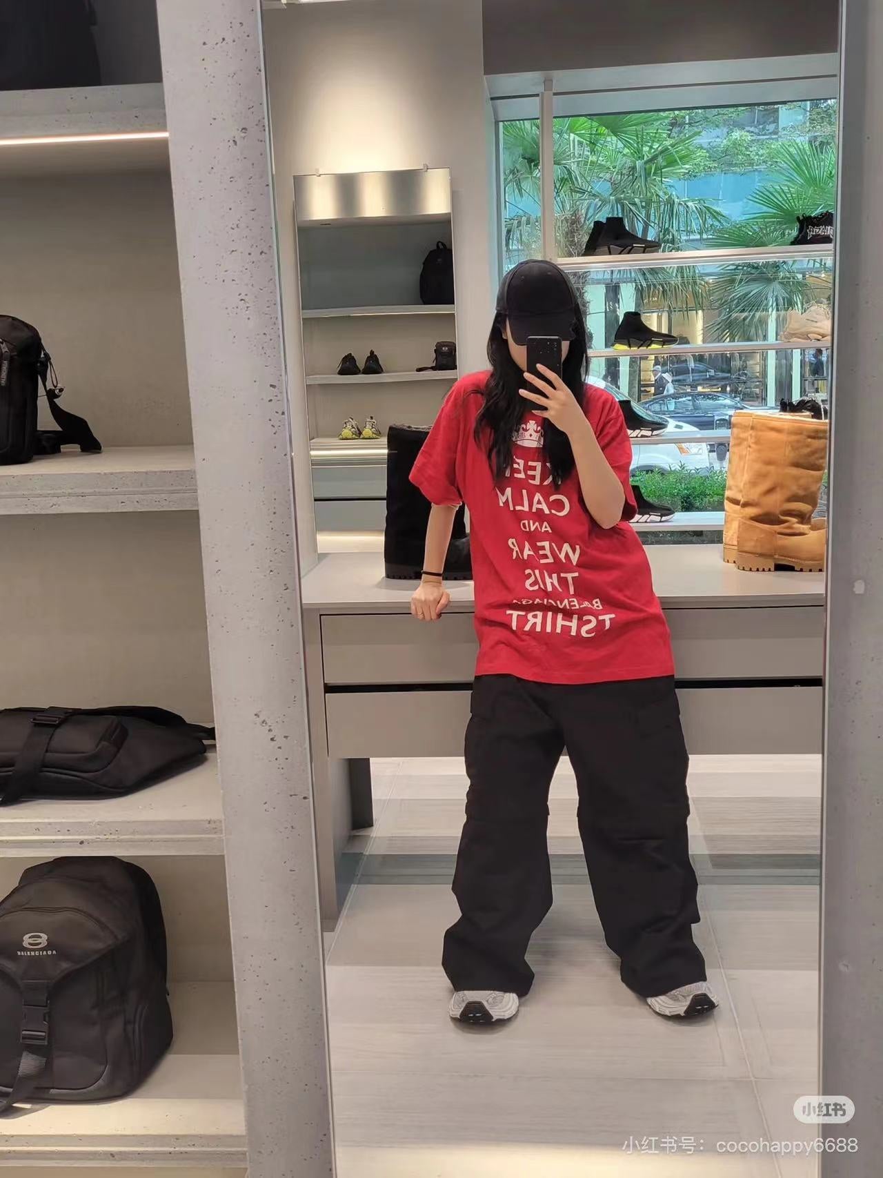 LuxluxHouse Best Quality Clothes Balenciaga T-shirt
