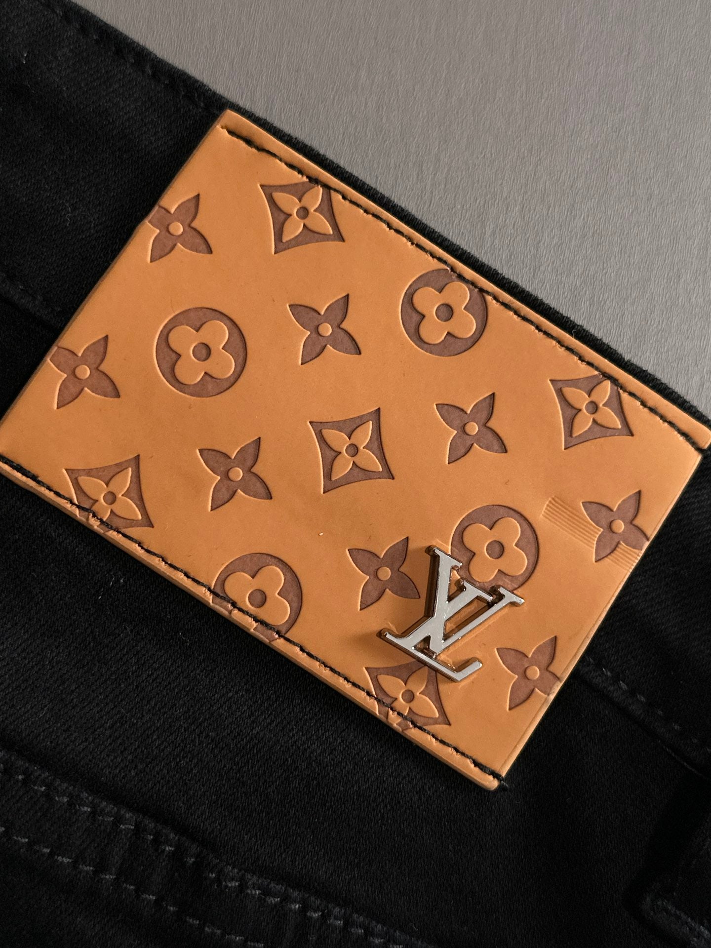 LuxluxHouse Best Quality Clothes Pants Louis Vuitton