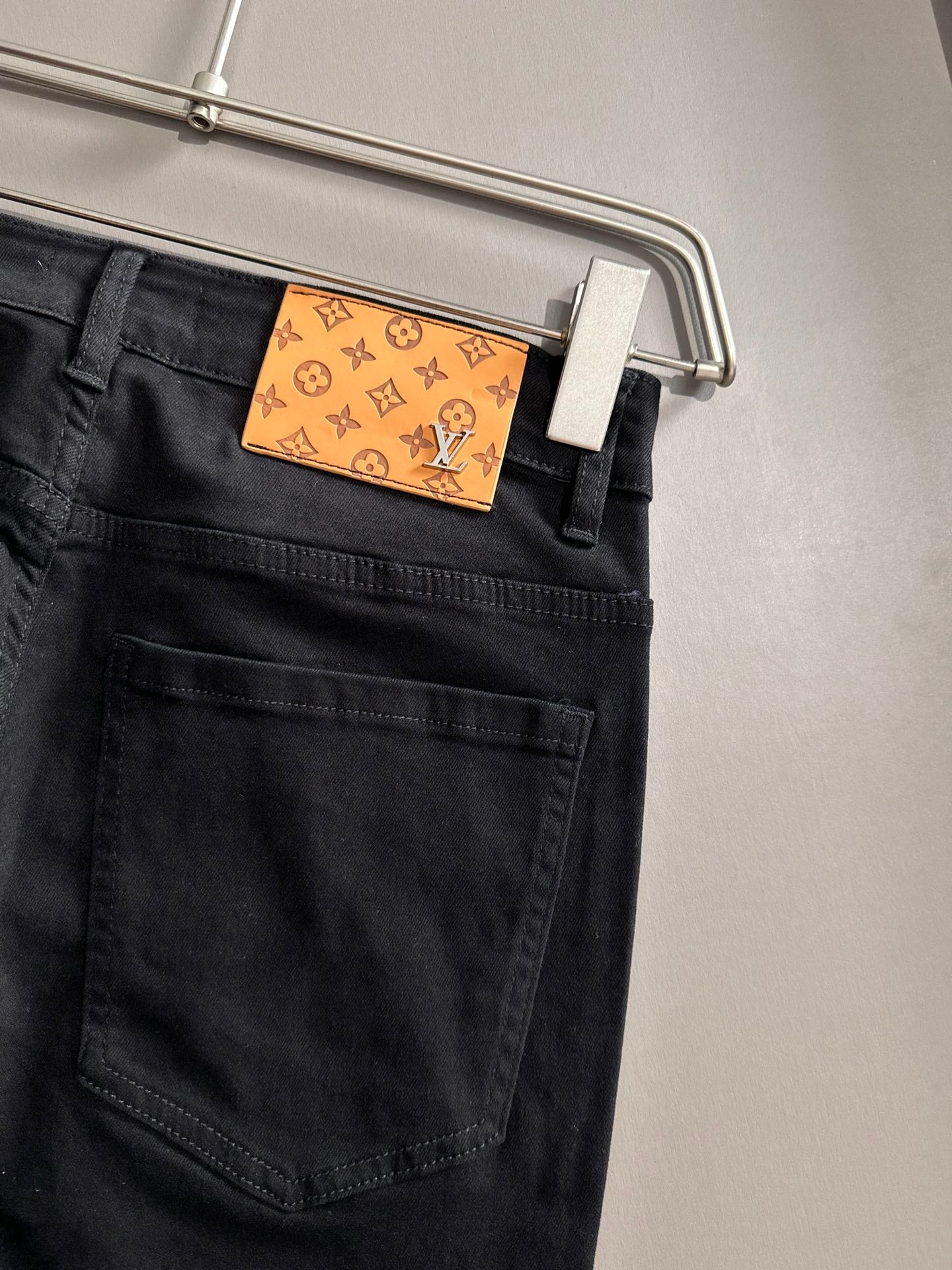 LuxluxHouse Best Quality Clothes Pants Louis Vuitton