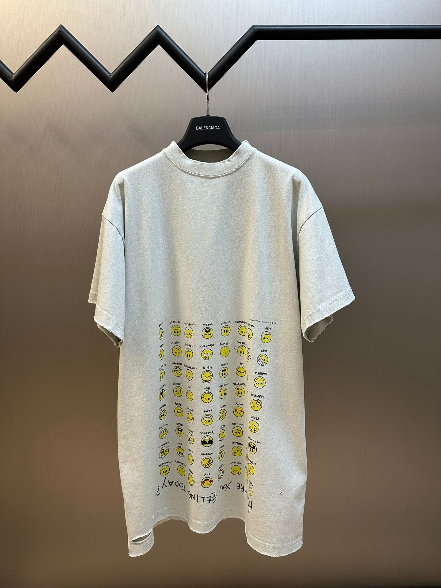 LuxluxHouse Balenciaga T-shirt NO.2