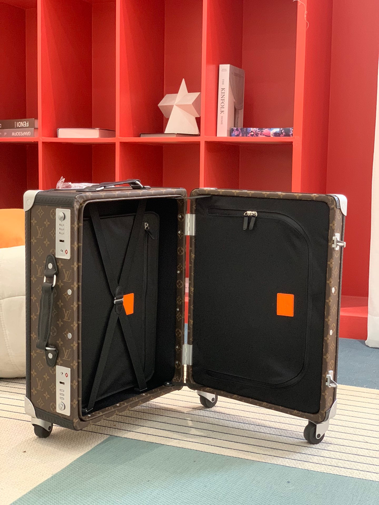 LuxluxHouse Best Quality Bags Luggage