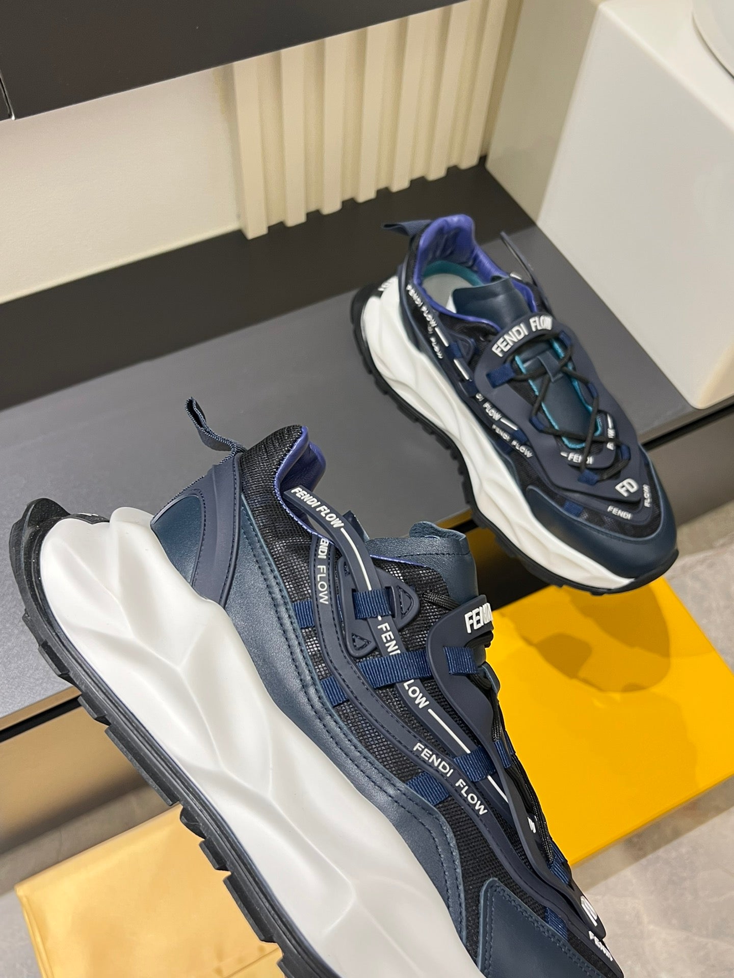 LuxluxHouse Best Quality Shoes Fendi