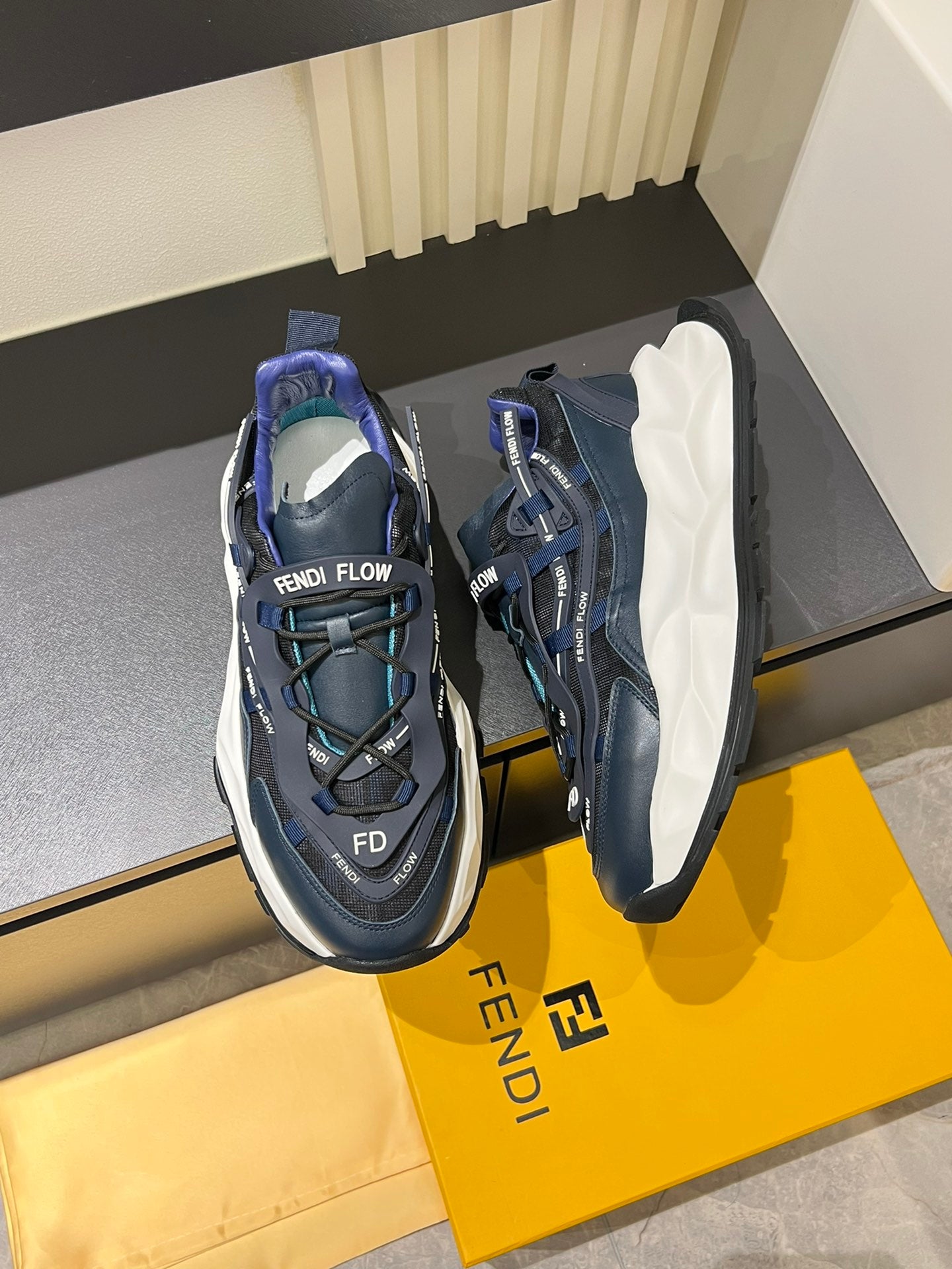 LuxluxHouse Best Quality Shoes Fendi