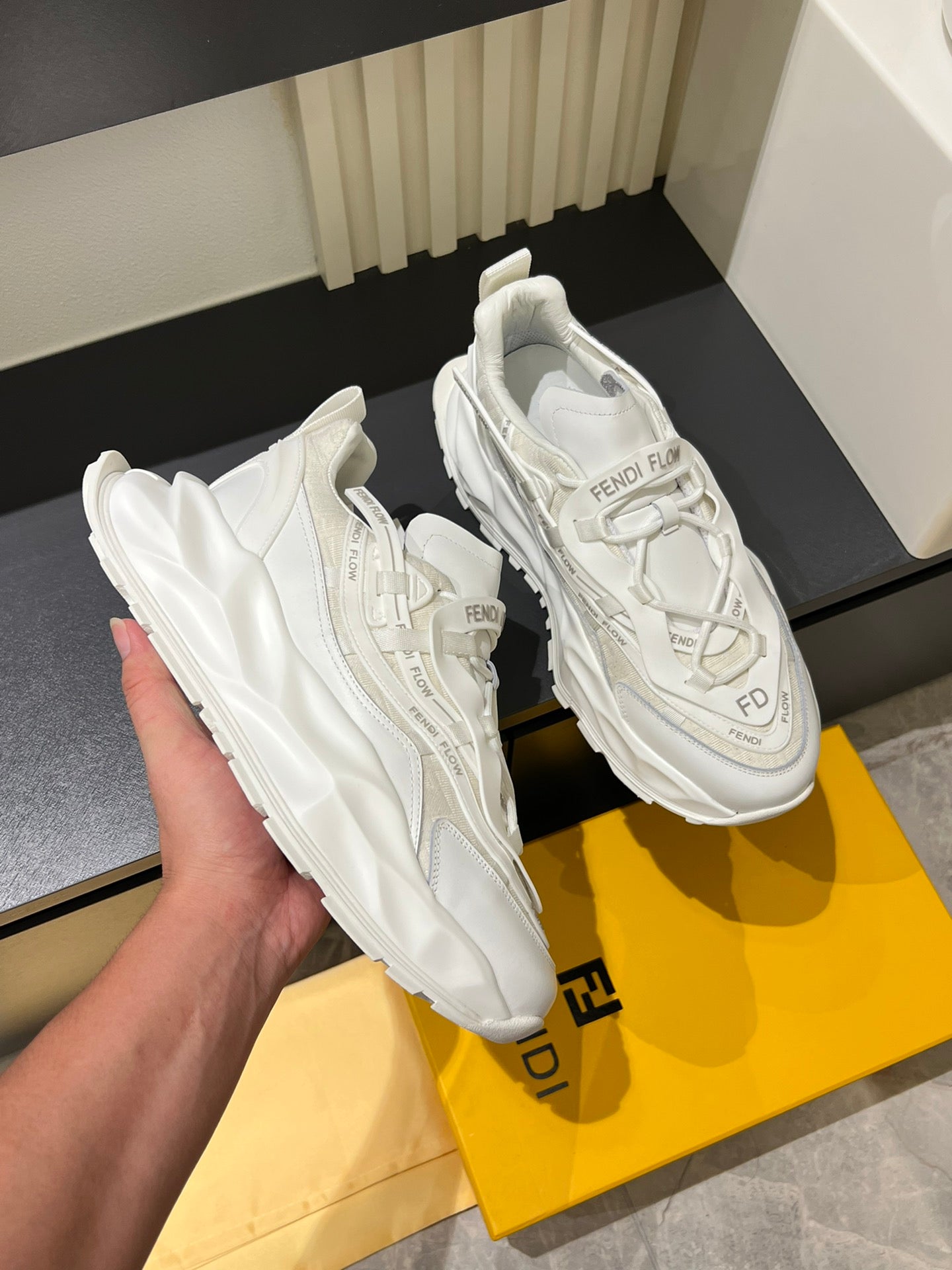 LuxluxHouse Best Quality Shoes Fendi